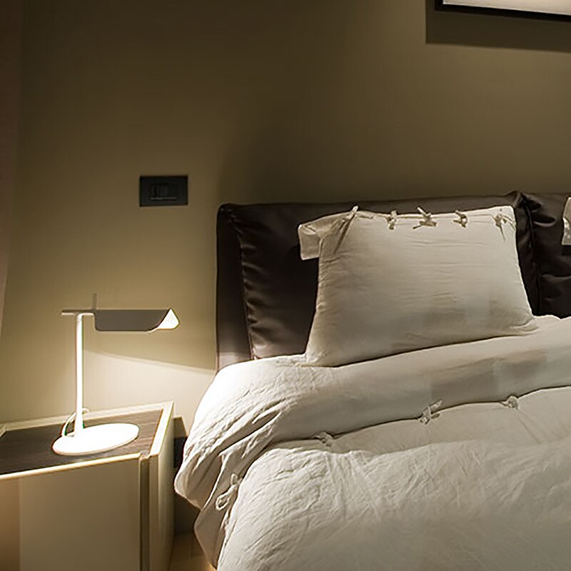 Tab T LED Table Lamp