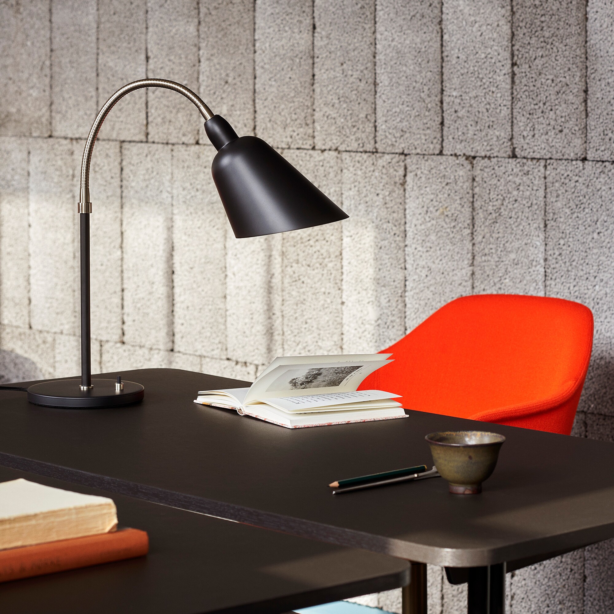 Pavilion AV16 Desk Frame Black