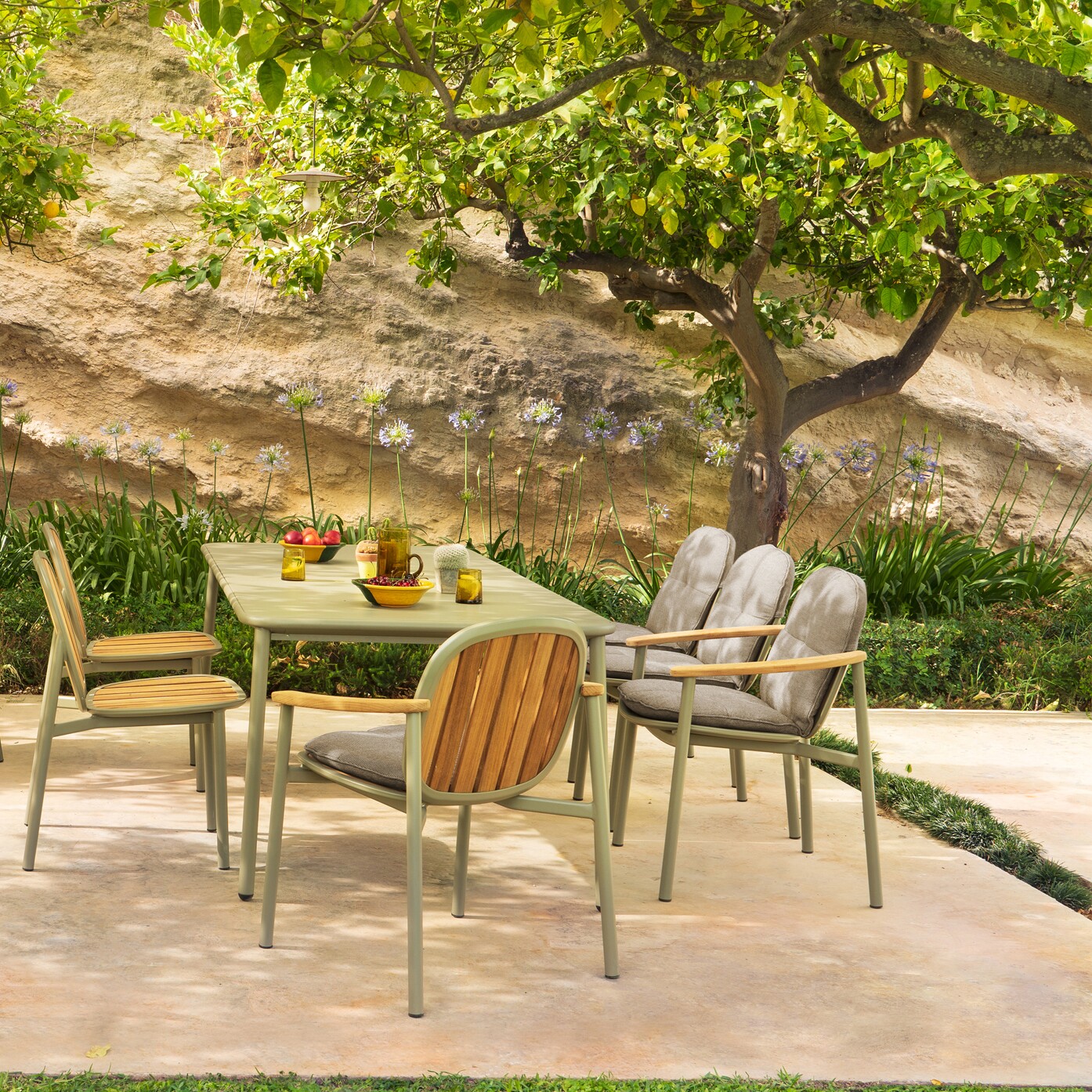 Twins Garden Armchair