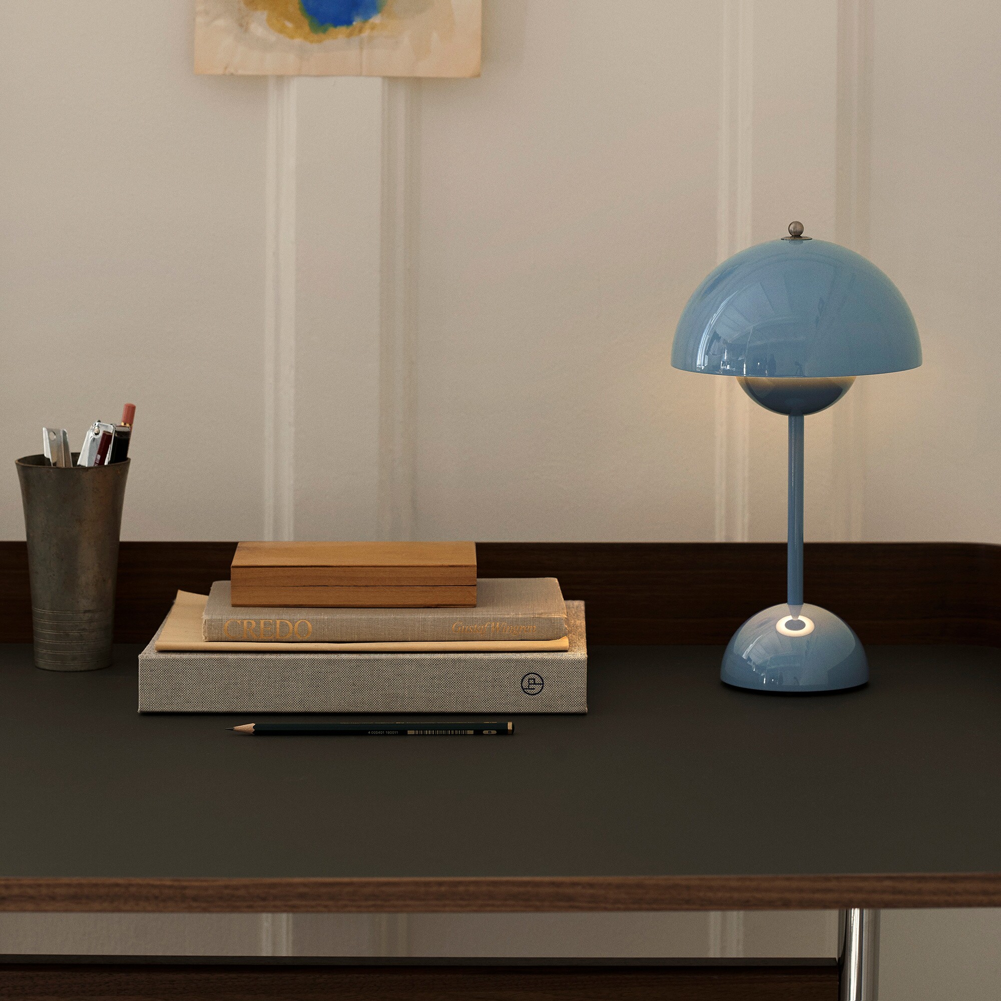 Pavilion AV17 Desk Frame Chrome