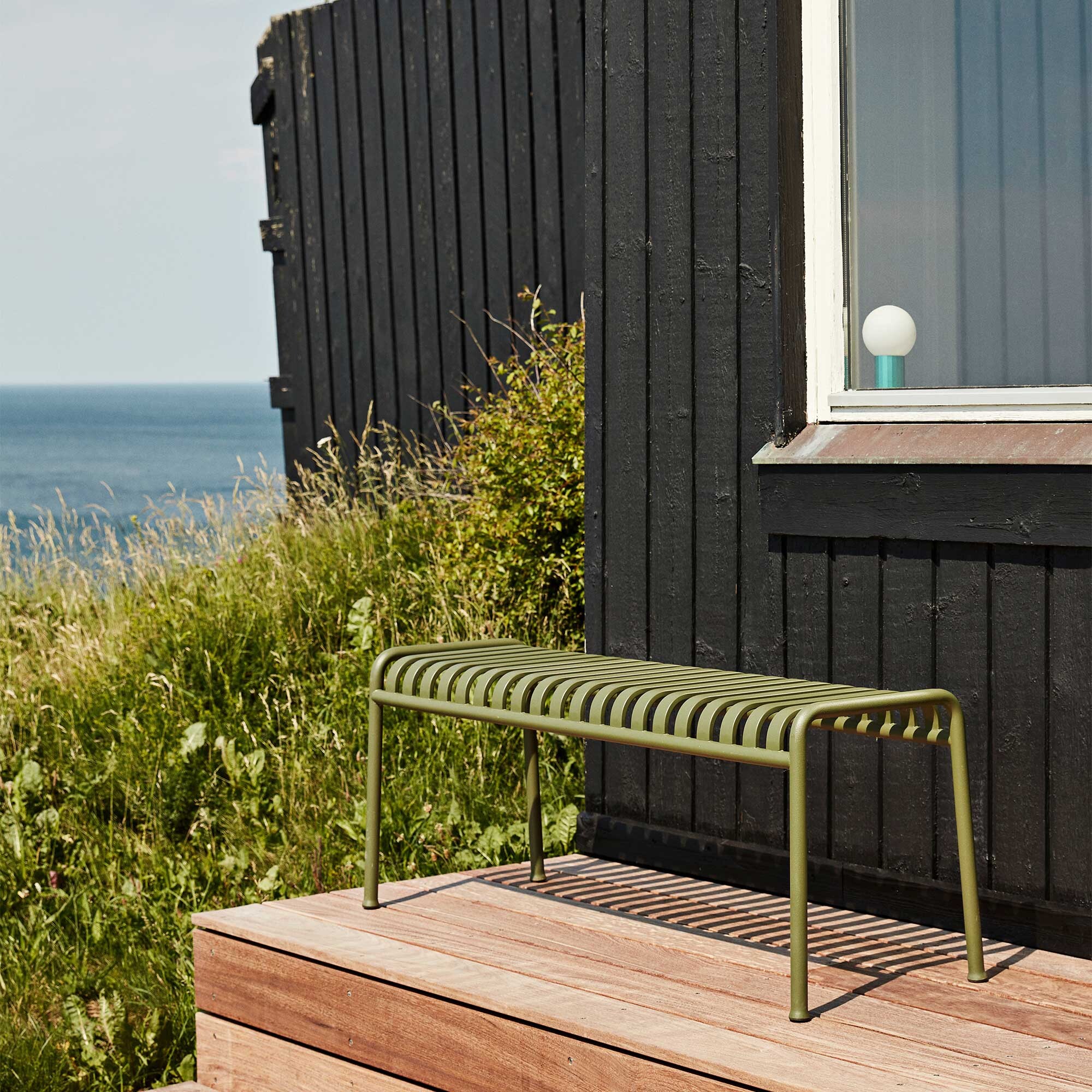 Palissade Garden Bench