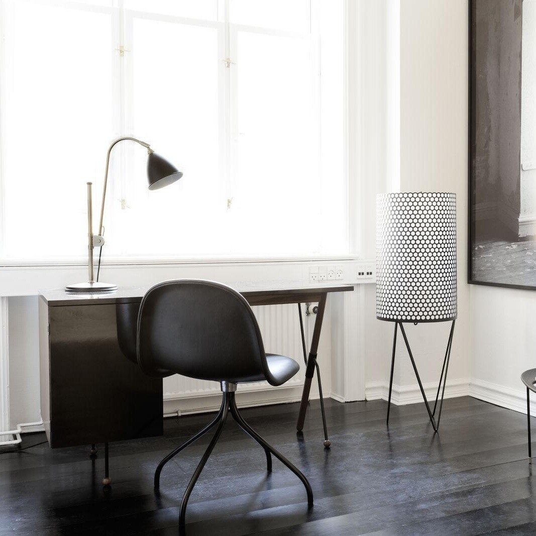 Pedrera PD2 Floor Lamp