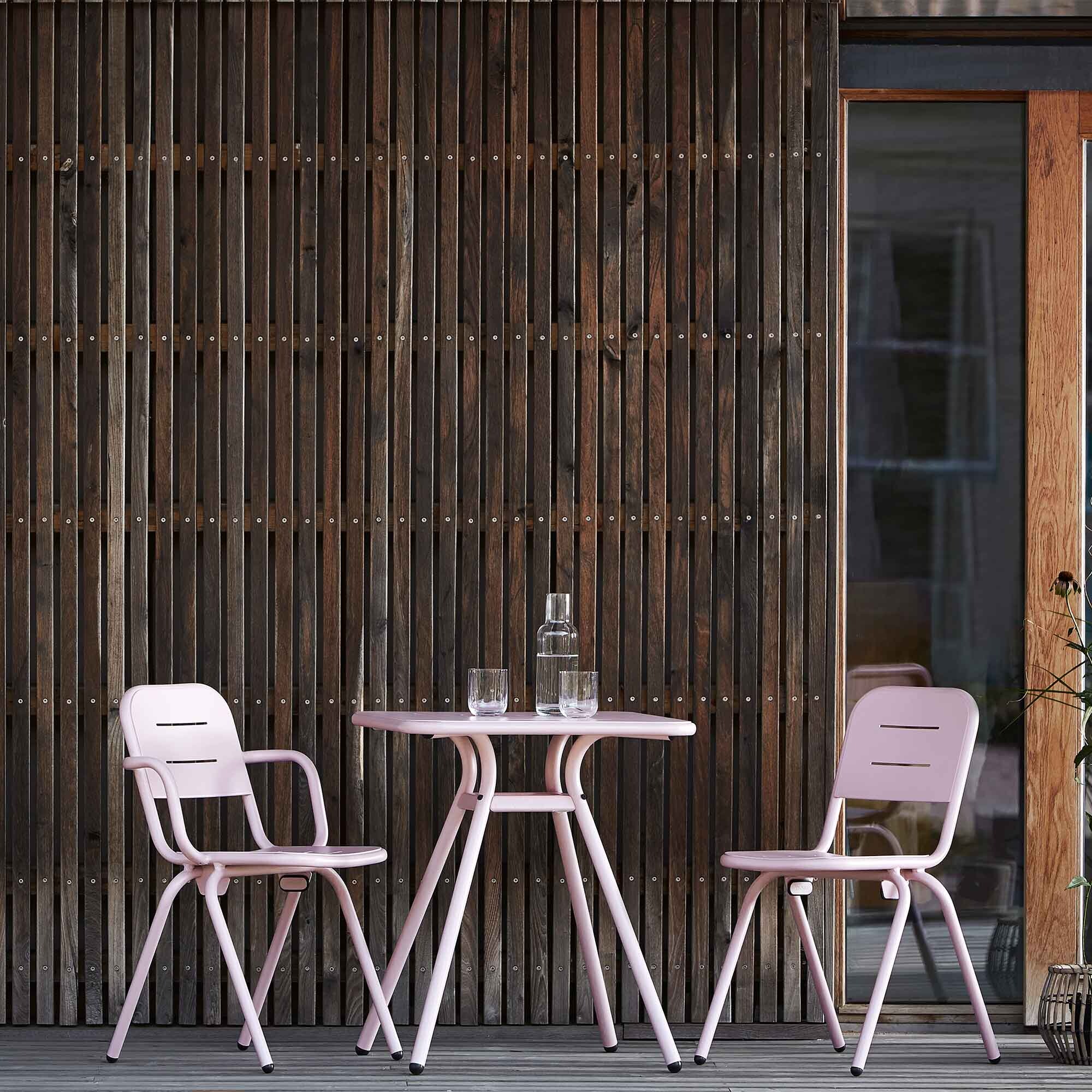 Ray Outdoor Table Square