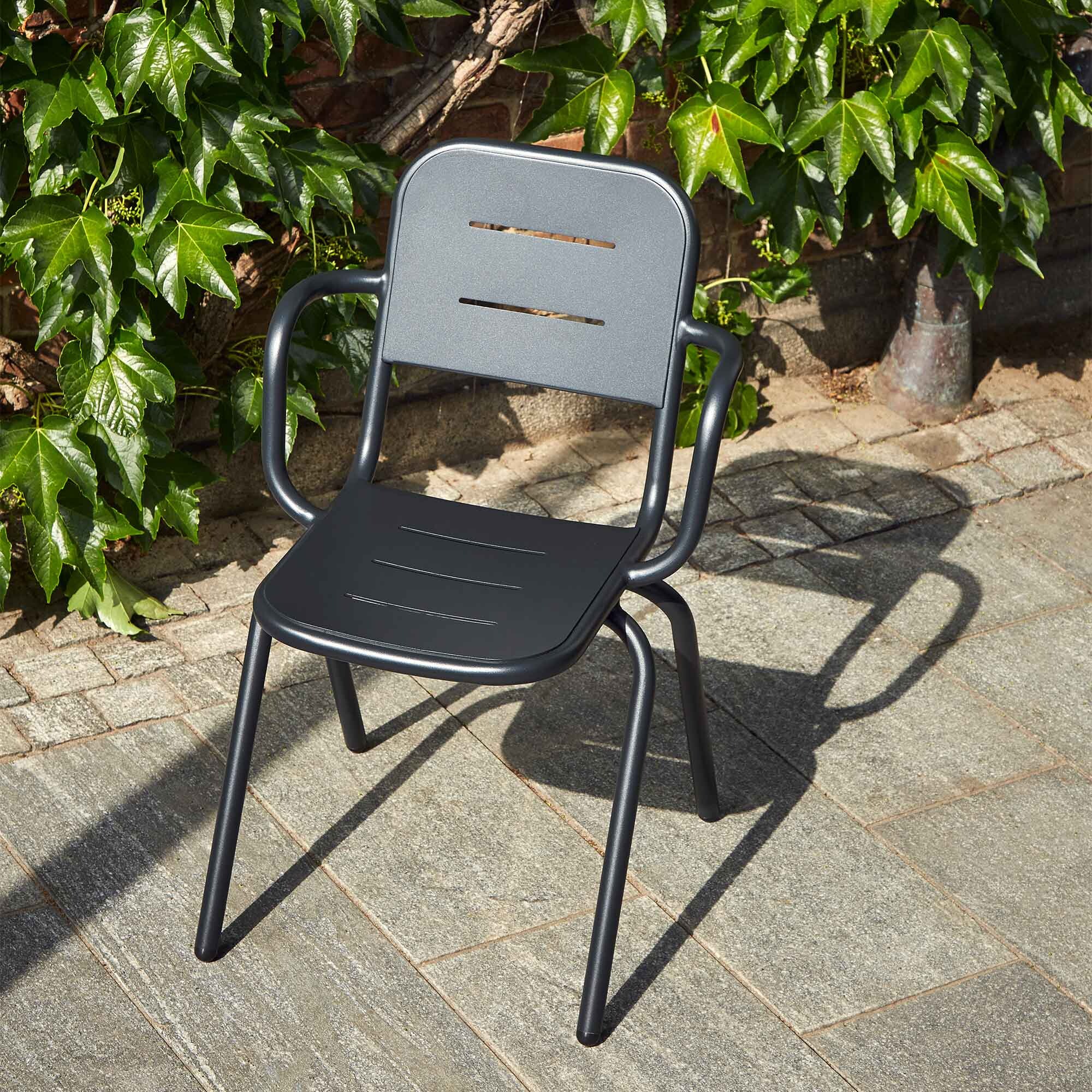 Ray Outdoor Armchair