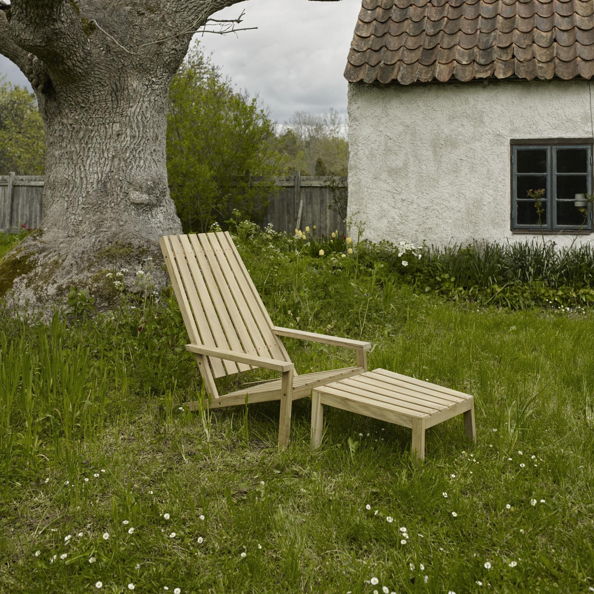 Skagerak Between Lines Garden Deckchair