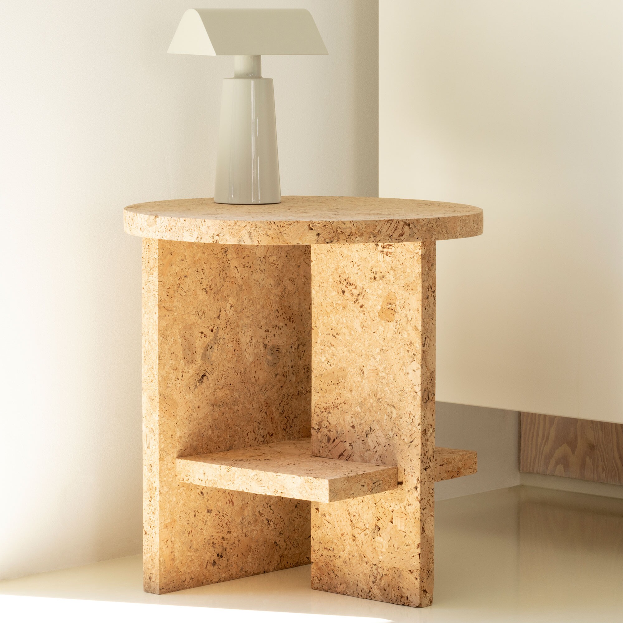 Tee Side Table Cork