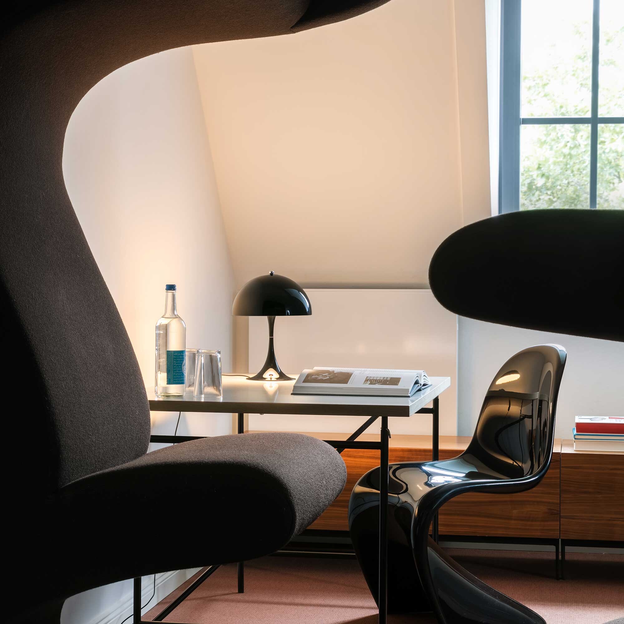 Panthella 250 LED Table Lamp