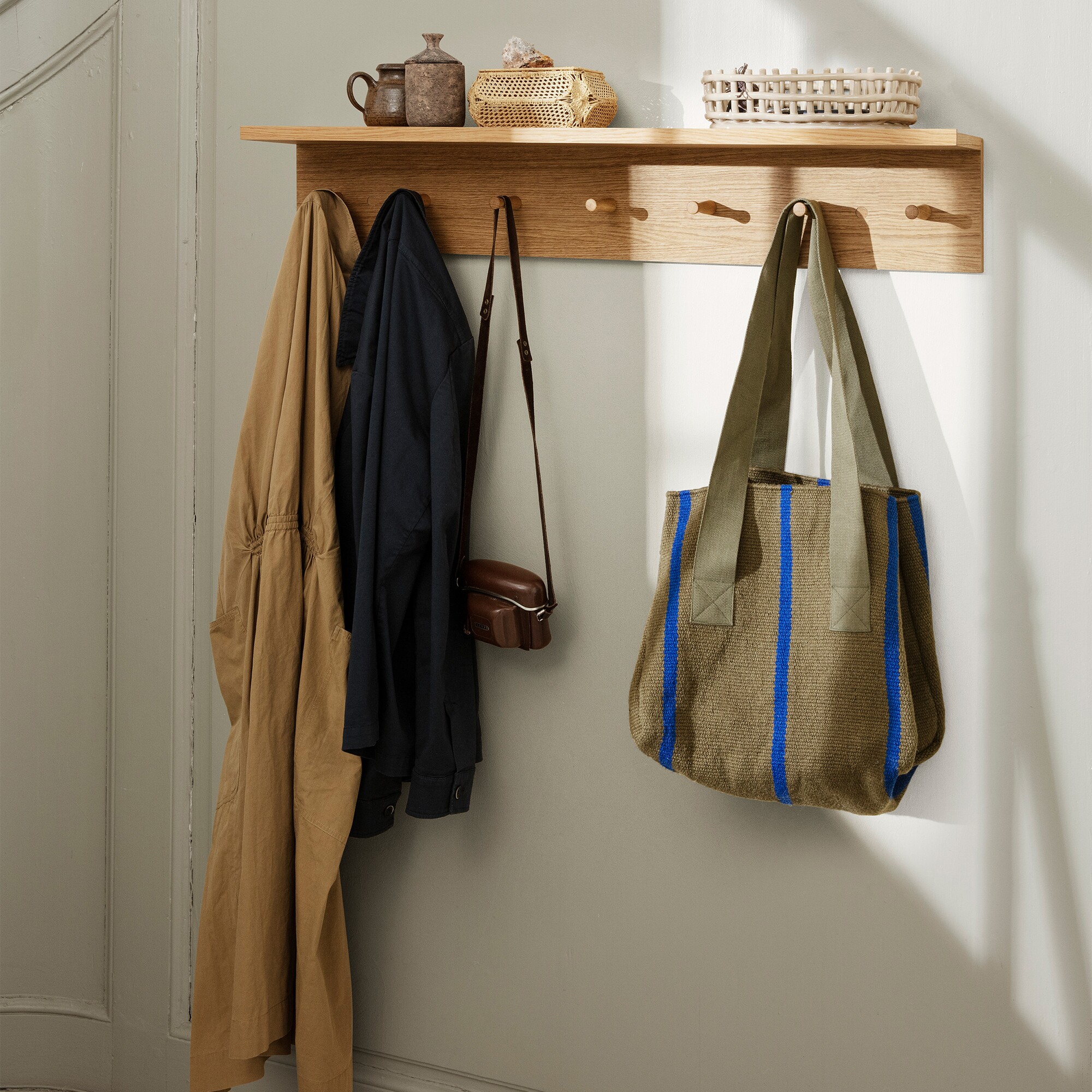 Place Wall Coat Rack