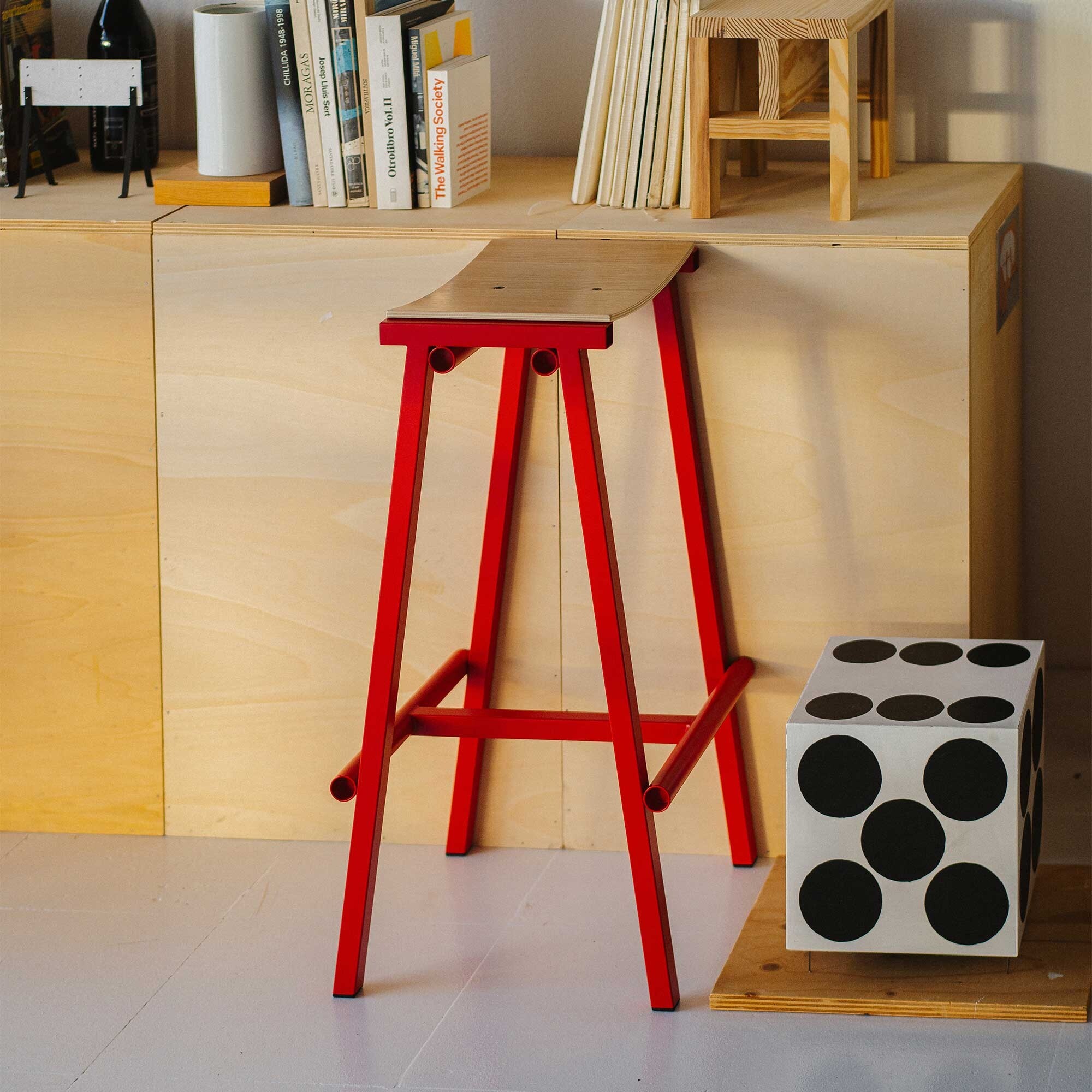 Taburete 8 Bar Stool 75cm