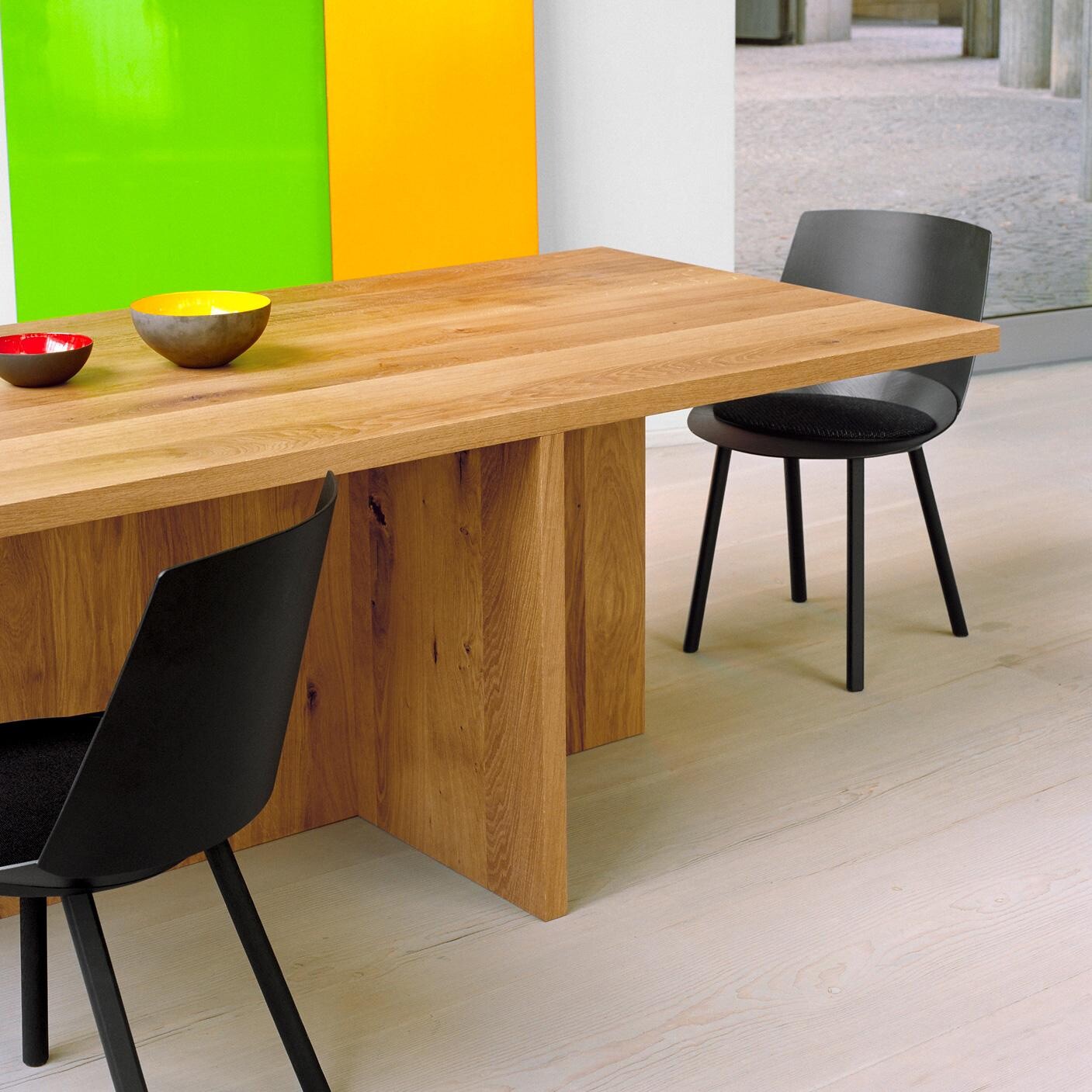 Zehn Dining Table