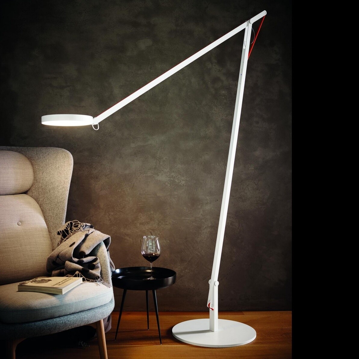 String XL LED Floor Lamp