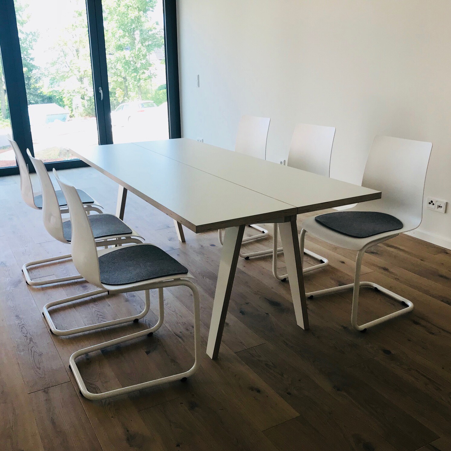 Steck Dinning Table 200x90cm