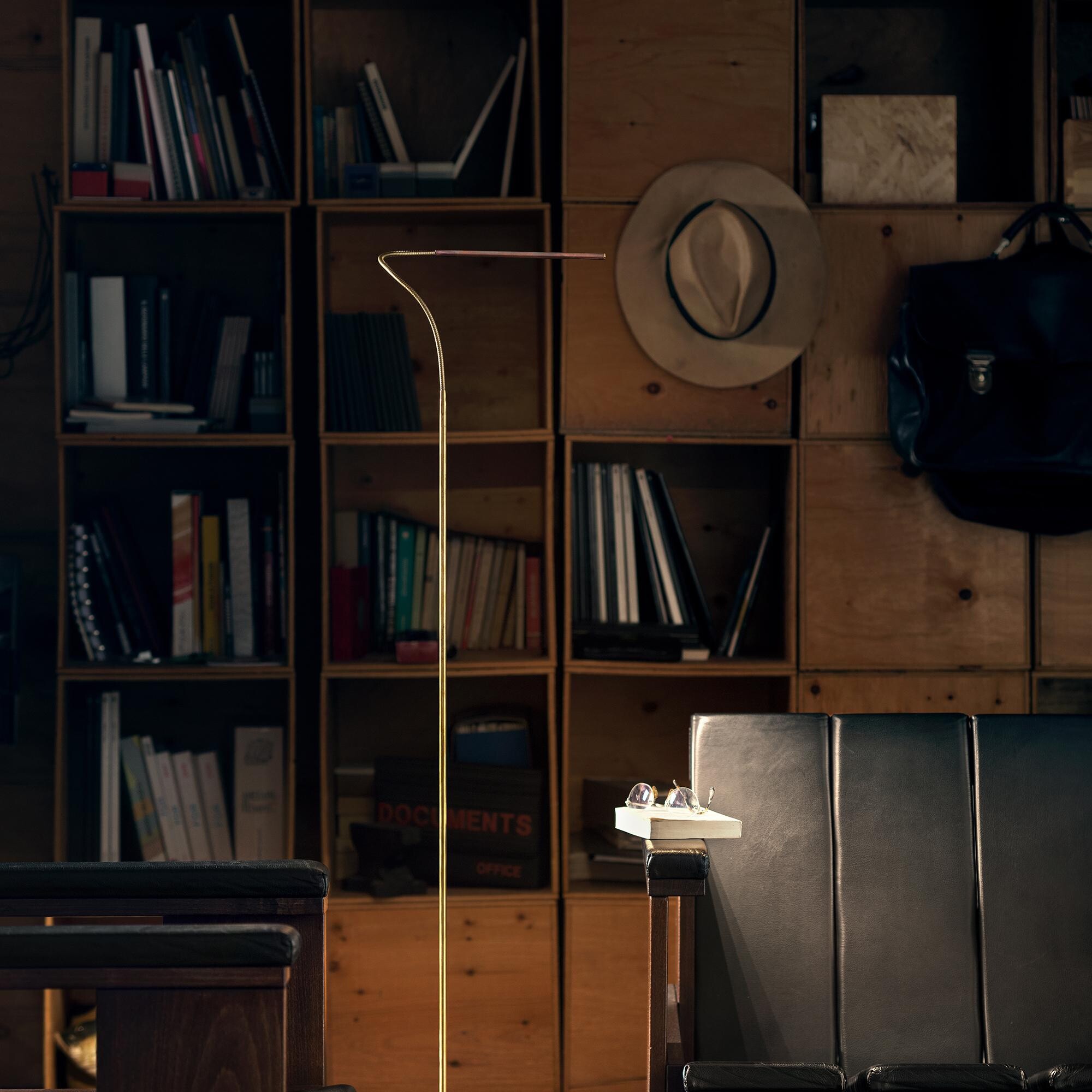 Lola F LED Floor Lamp