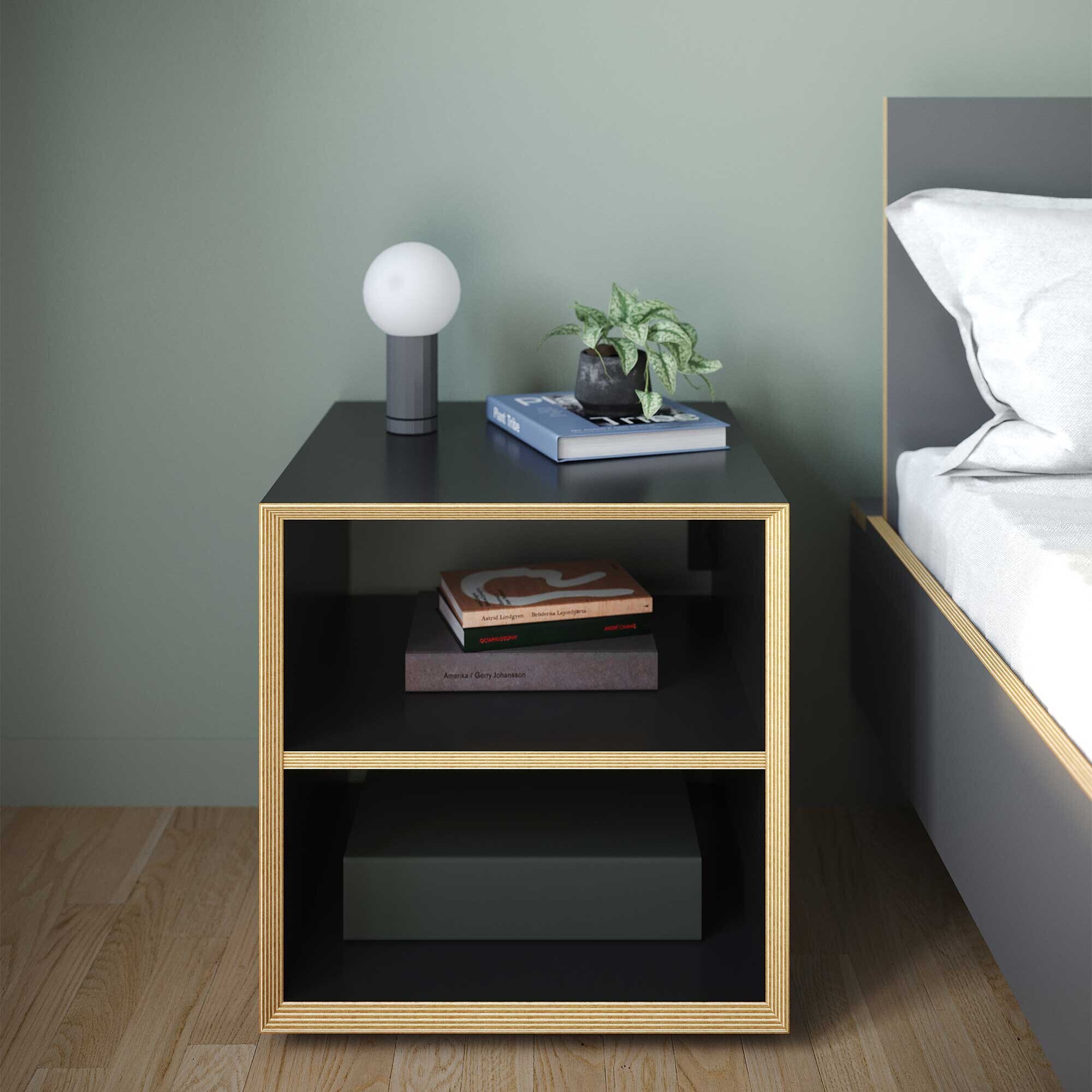 Vertiko Dice Side Table