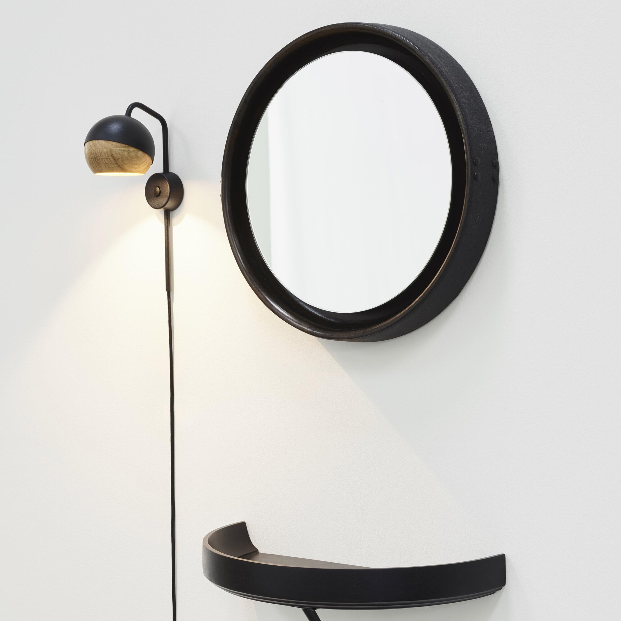 Ray Wall Lamp