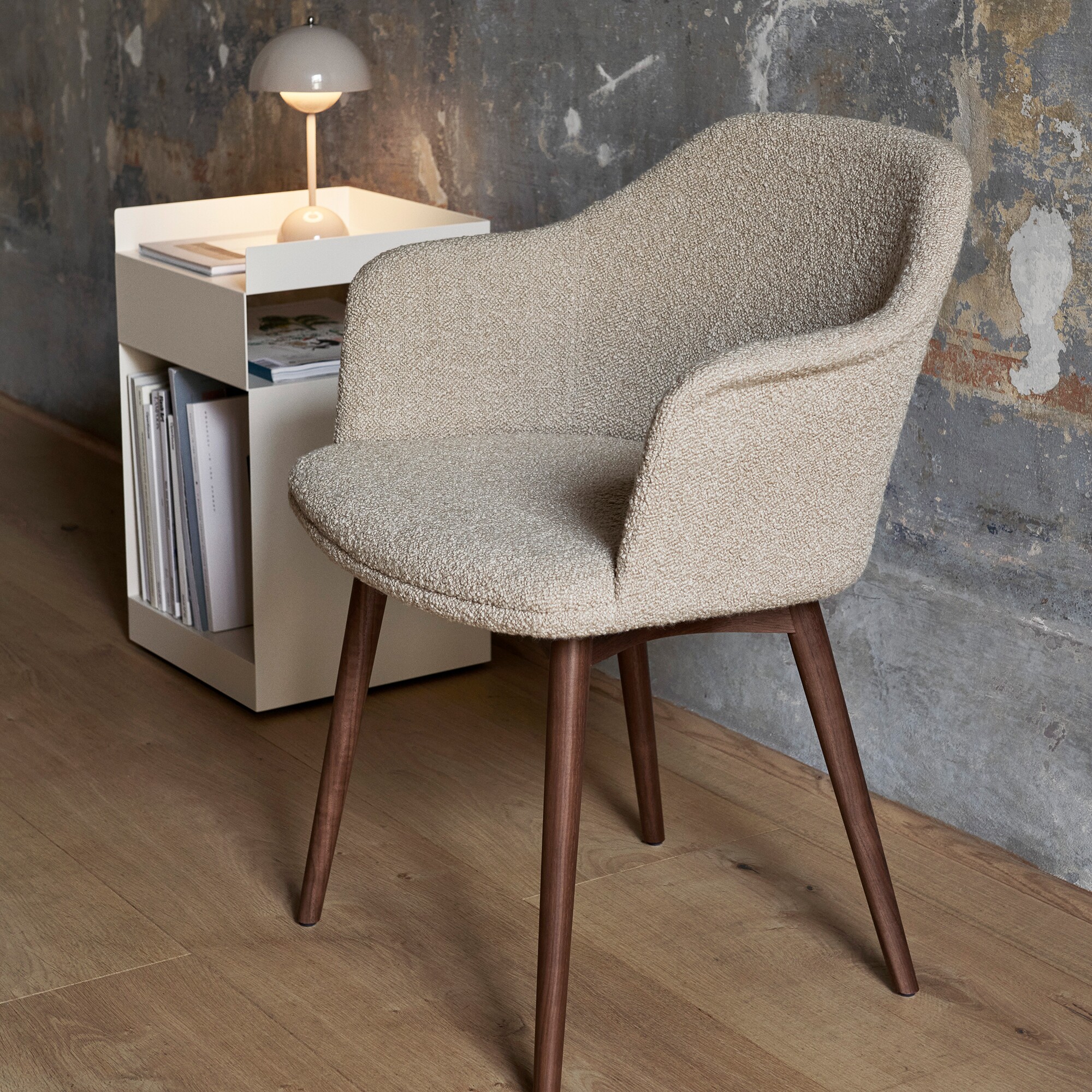 Rotate SC73 Side Table with Wheels