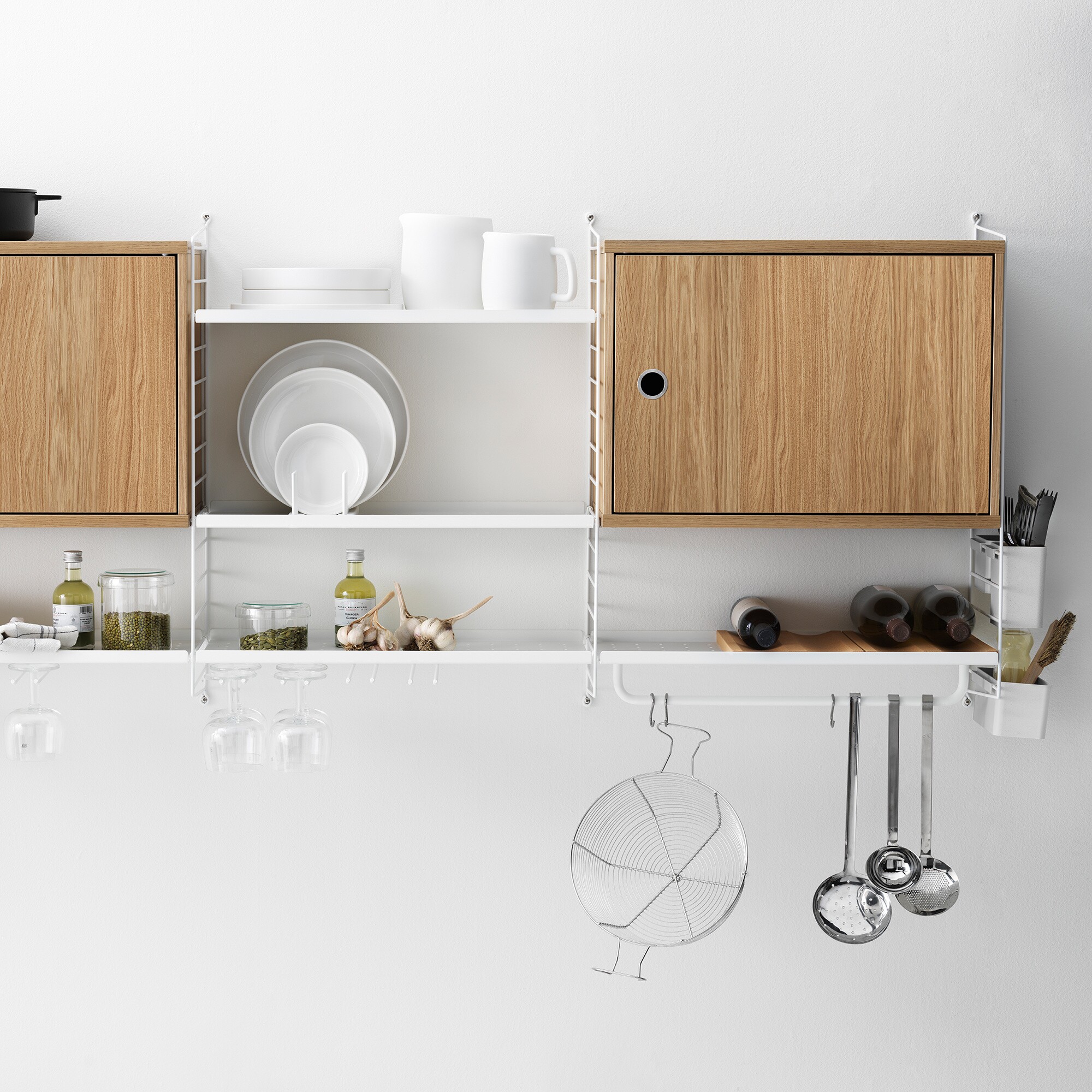 String System Cabinet with swing door 58x42x30cm