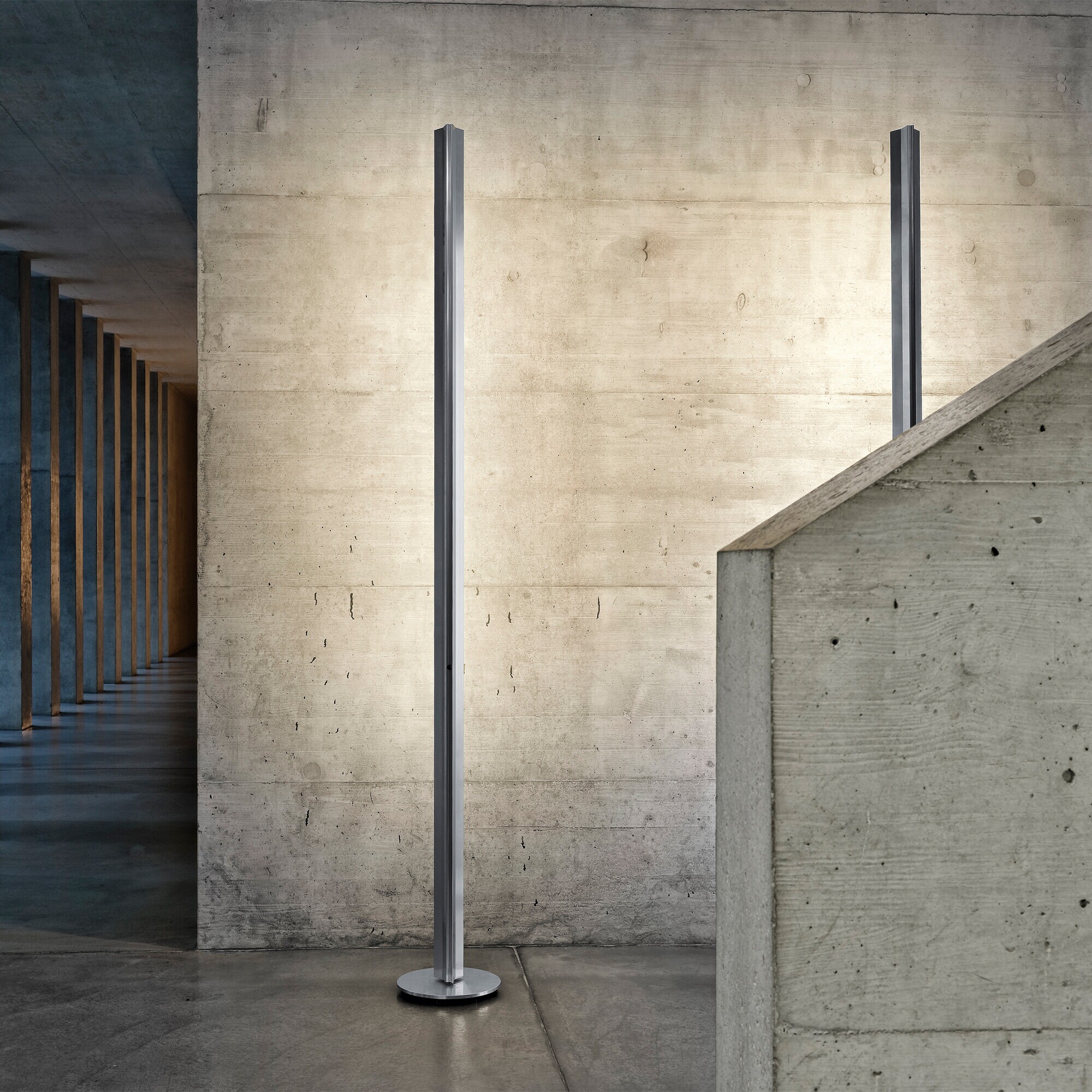 Ypsilon LED Floor Lamp