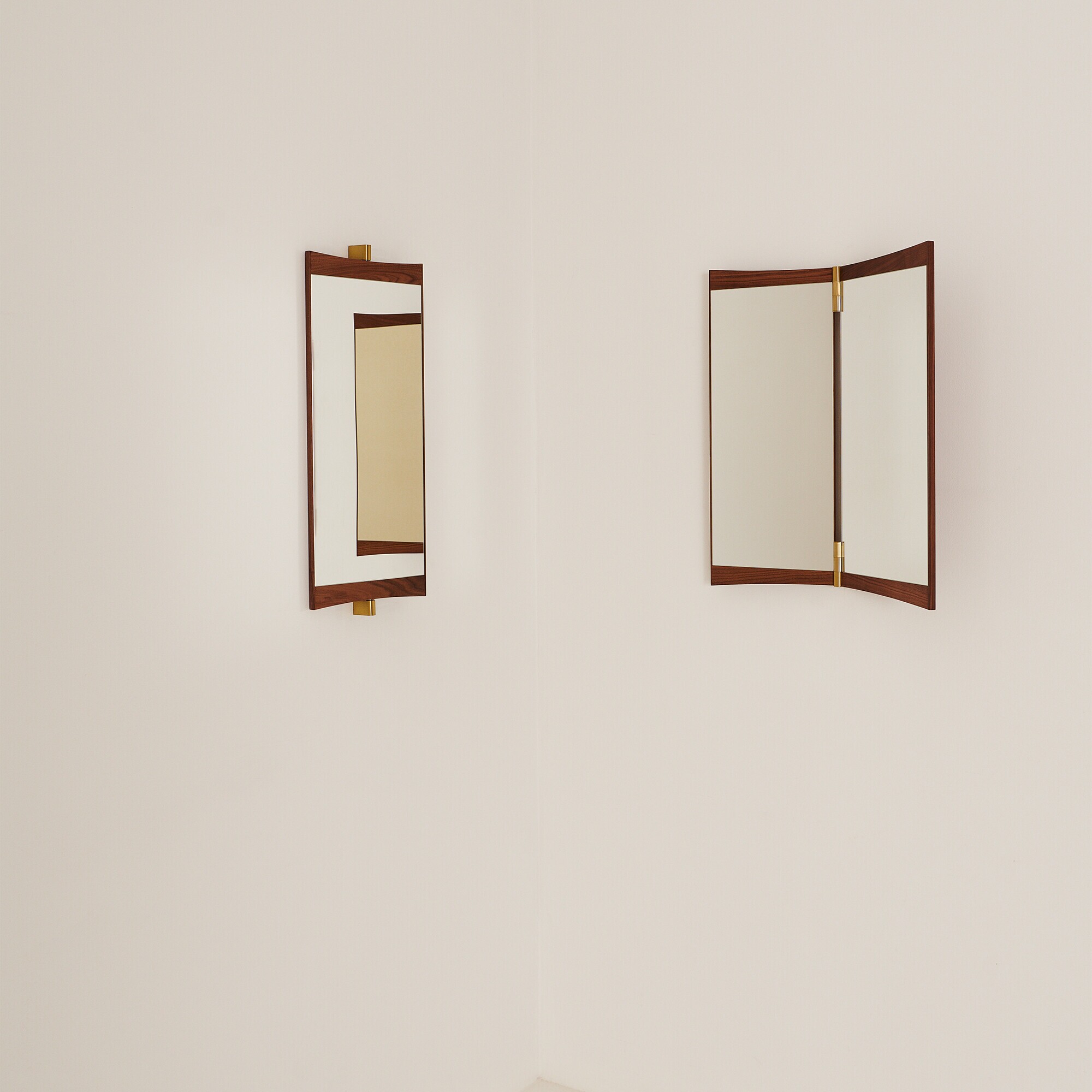 Vanity 1 Wall Mirror