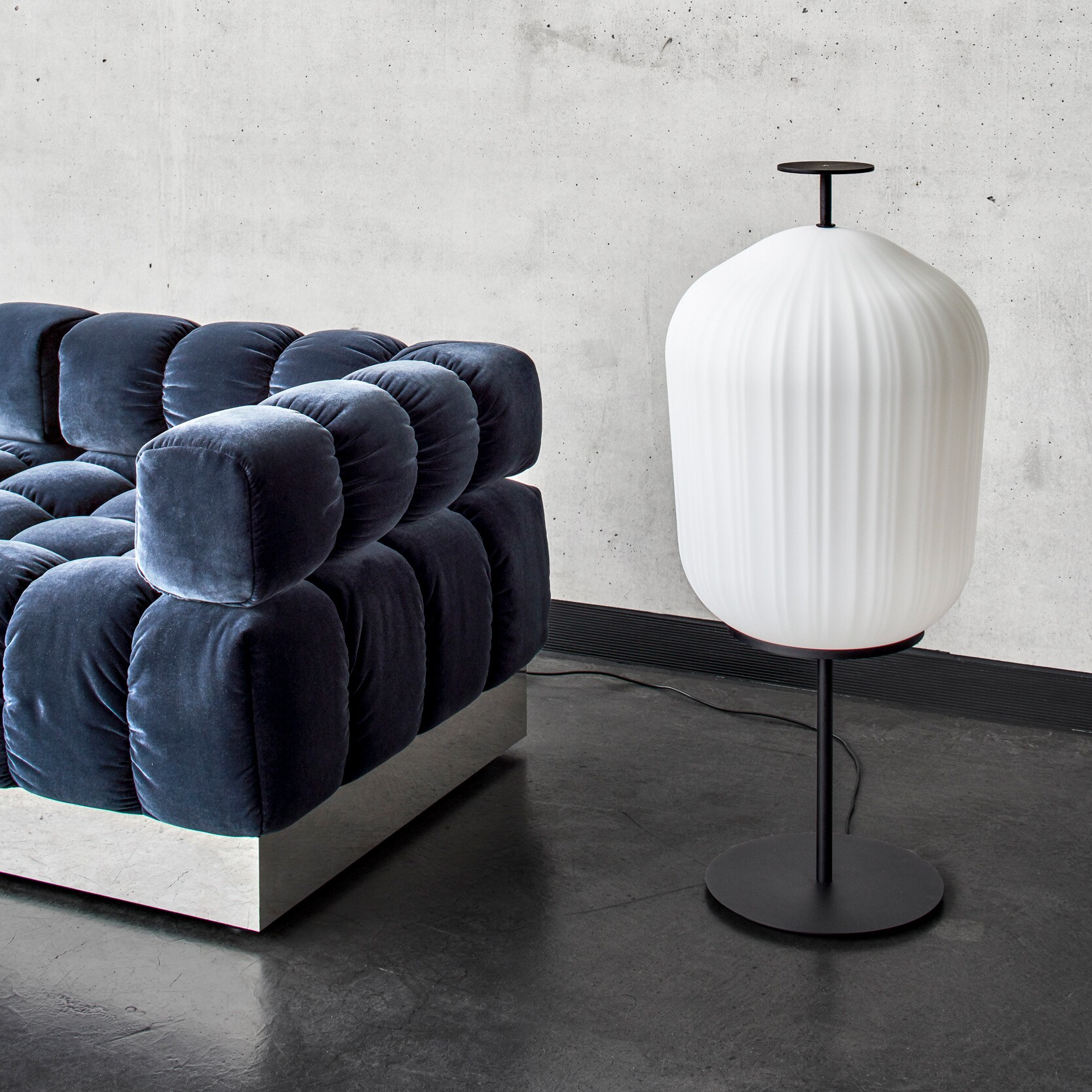 Plissée LED Floor Lamp