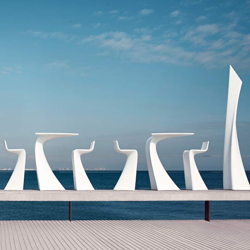 Wing Outdoor Barstool 72cm