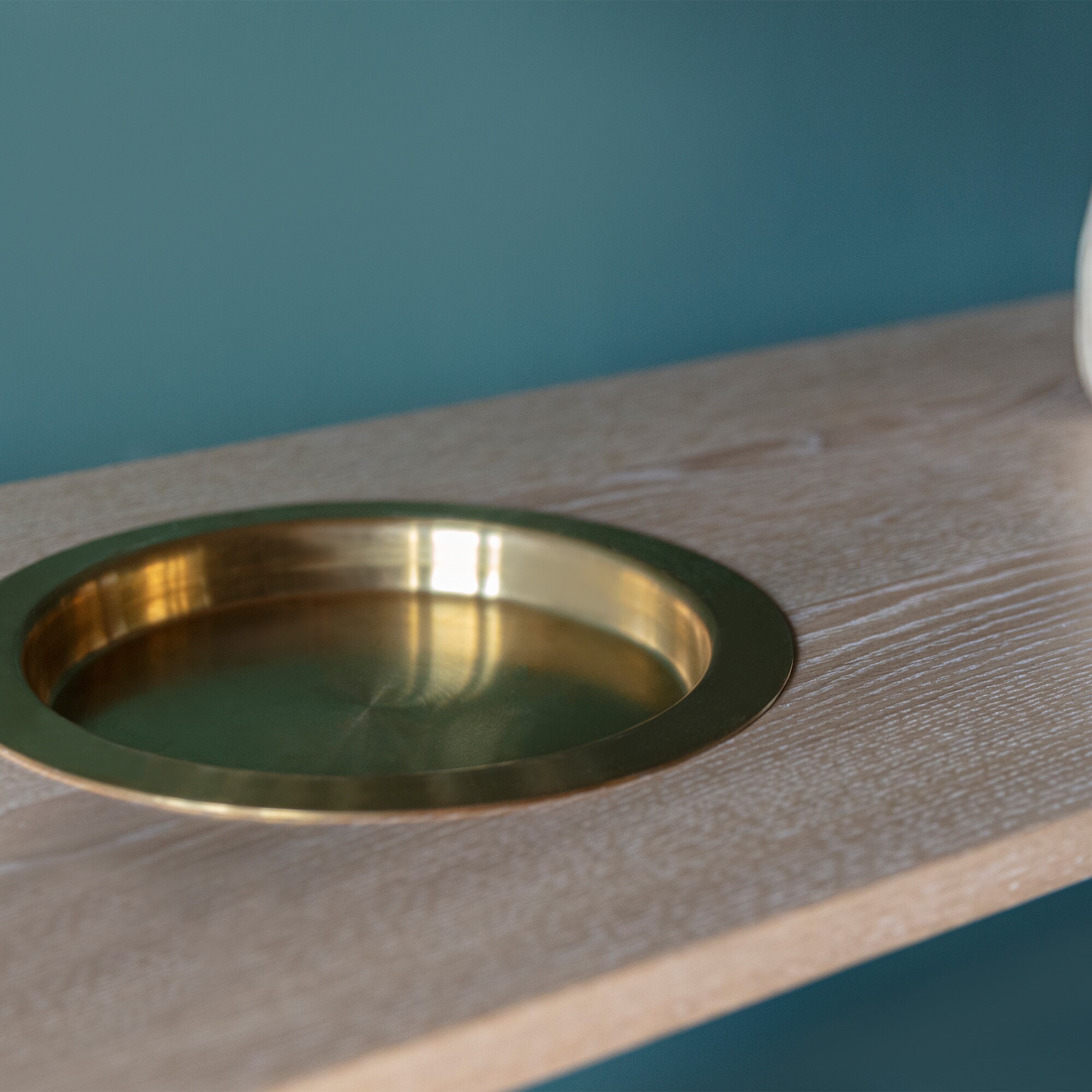 Stories Standing Shelf