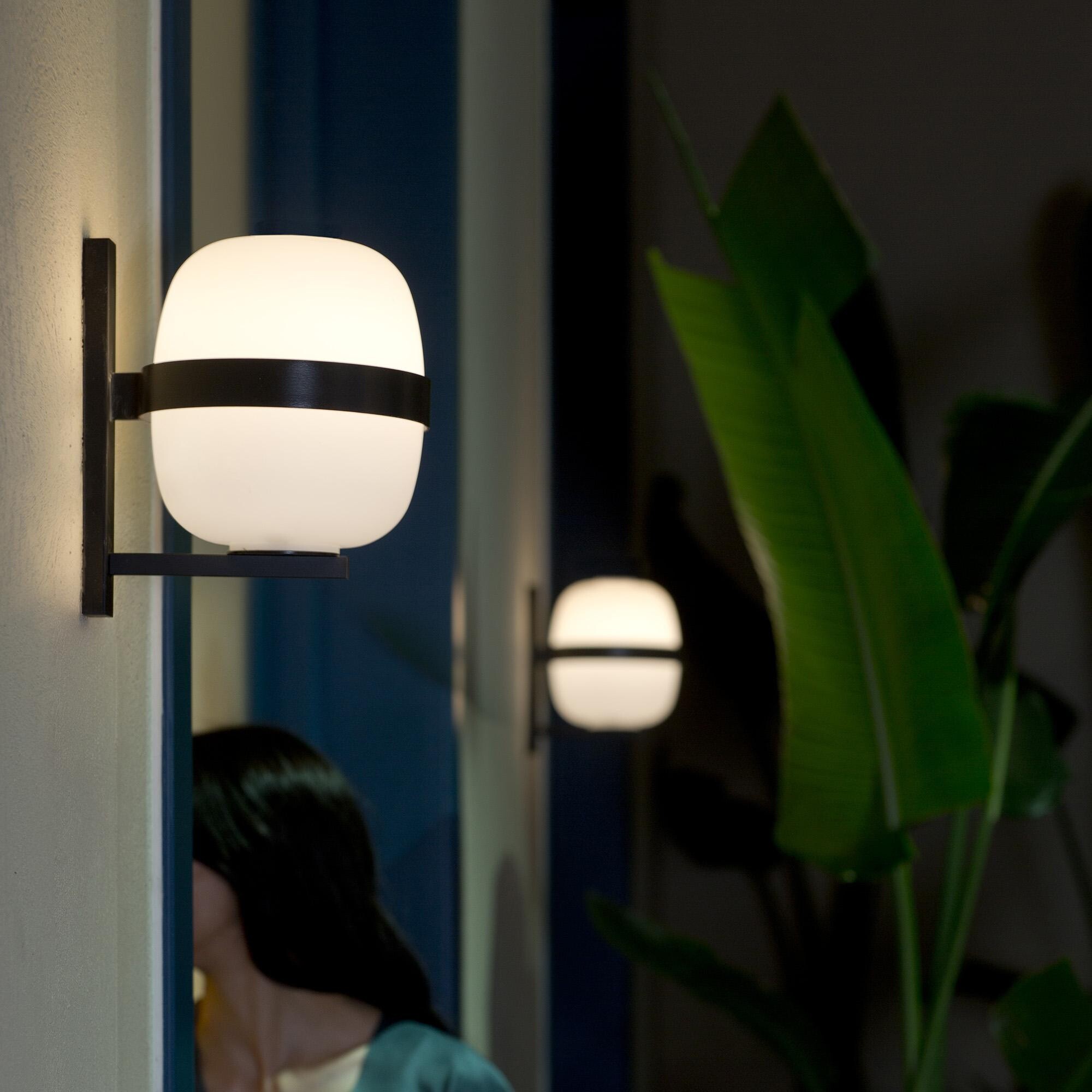 Wally Wall Lamp