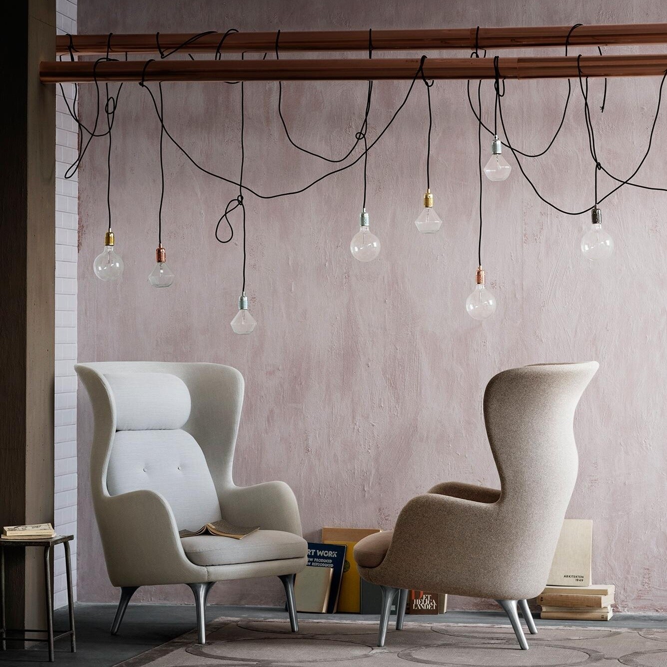 Ro™ JH1 Wingback Fabric Chair Aluminum Feet