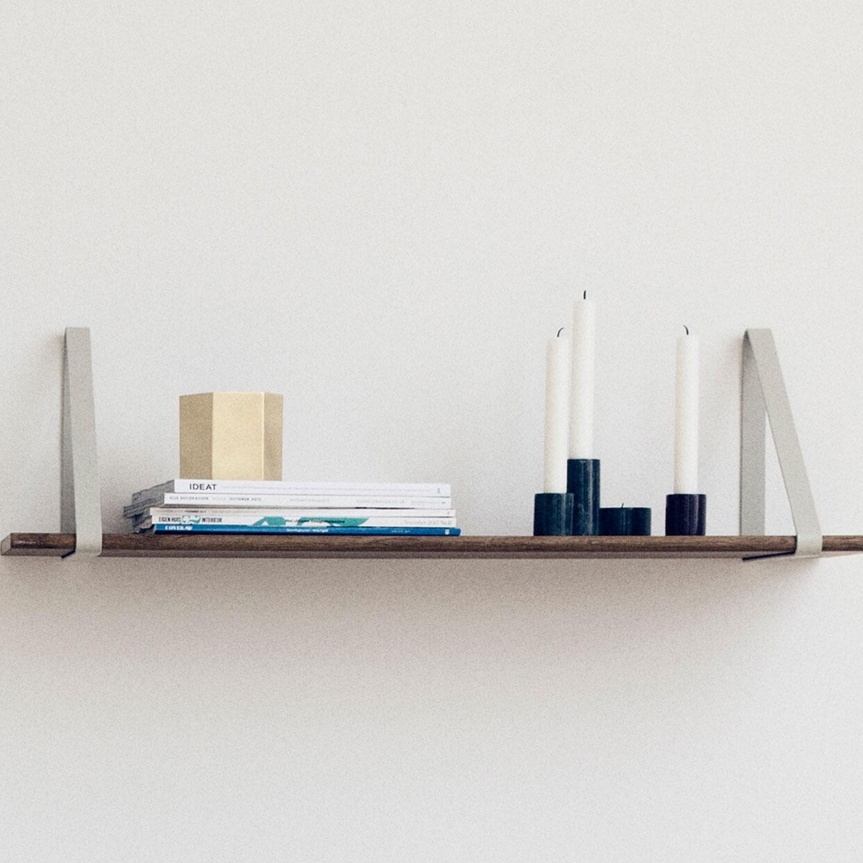 Shelf Hanger