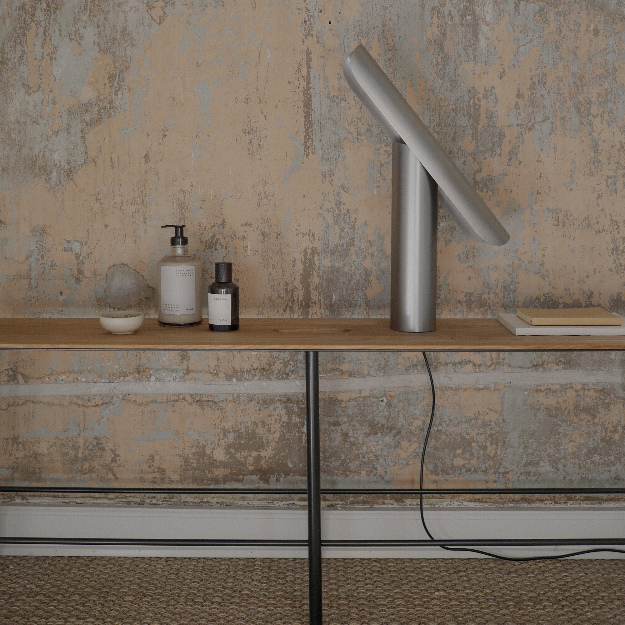 T- LED Table Lamp