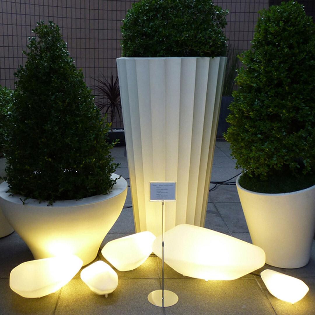 Stones Outdoor Lamp