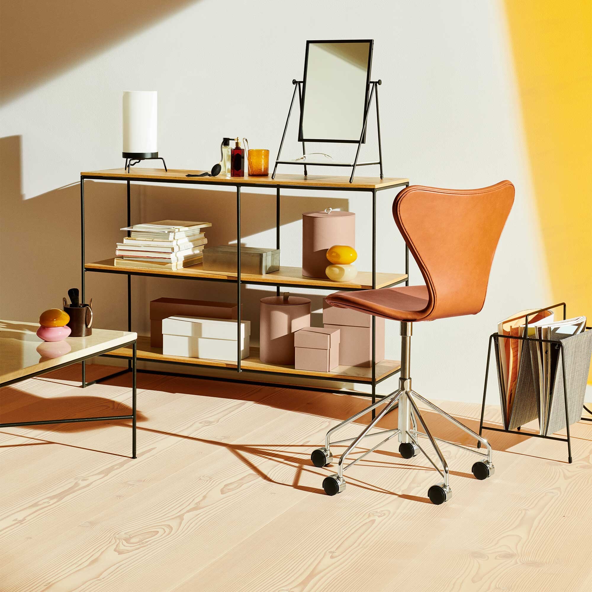 Planner™ MC320 Coffee Table Square