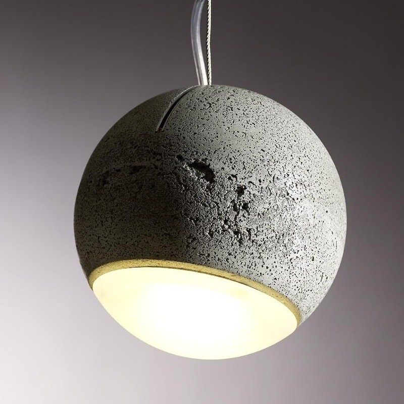 Trabant 2 Suspension Pivotable