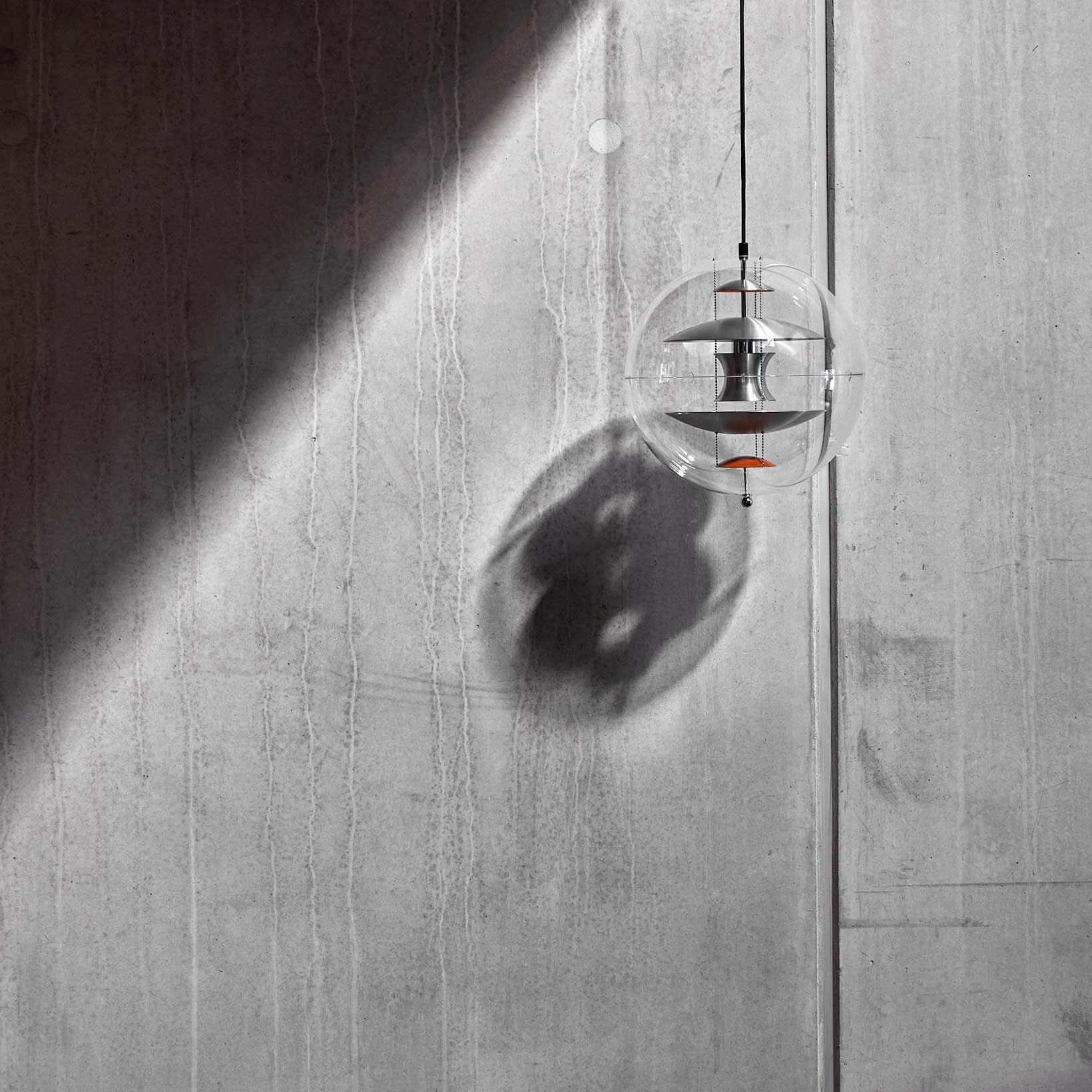 VP Globe Aluminium Suspension Lamp