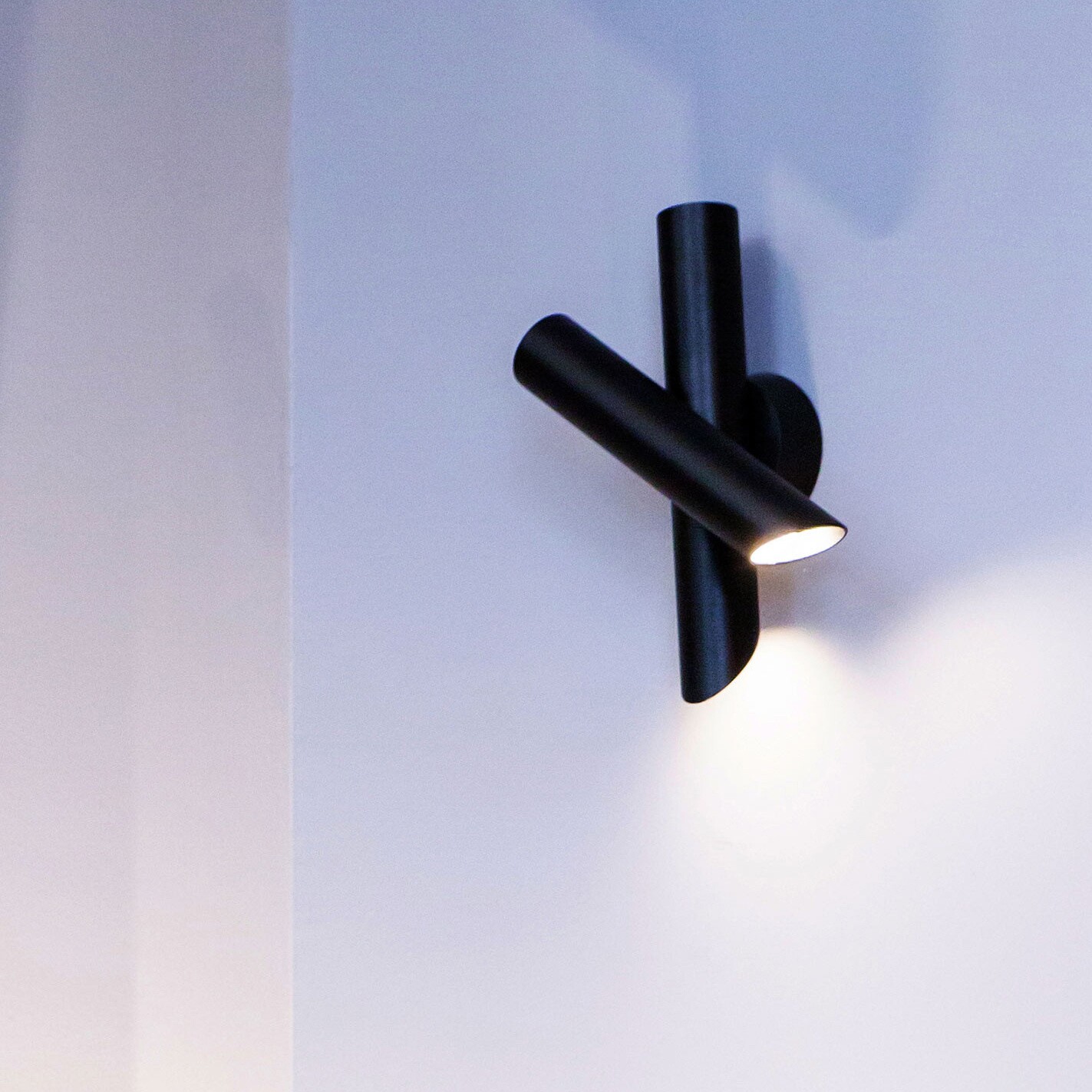 Tubes 2 LED Wall Lamp
