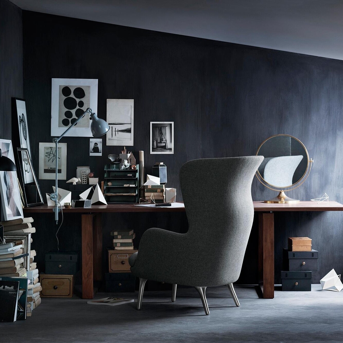 Ro™ JH1 Wingback Fabric Chair Aluminum Feet