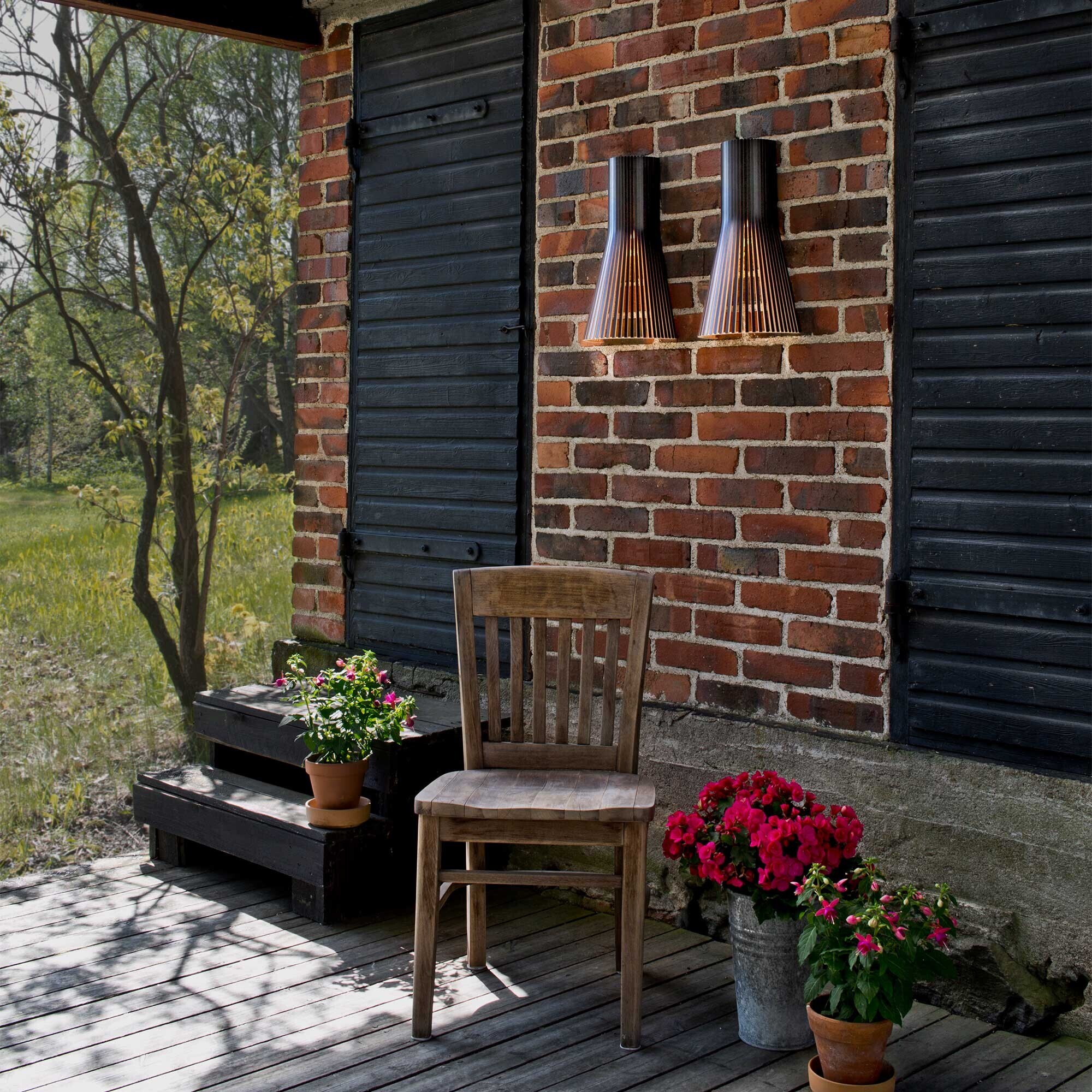 Secto 4231 Wall Lamp