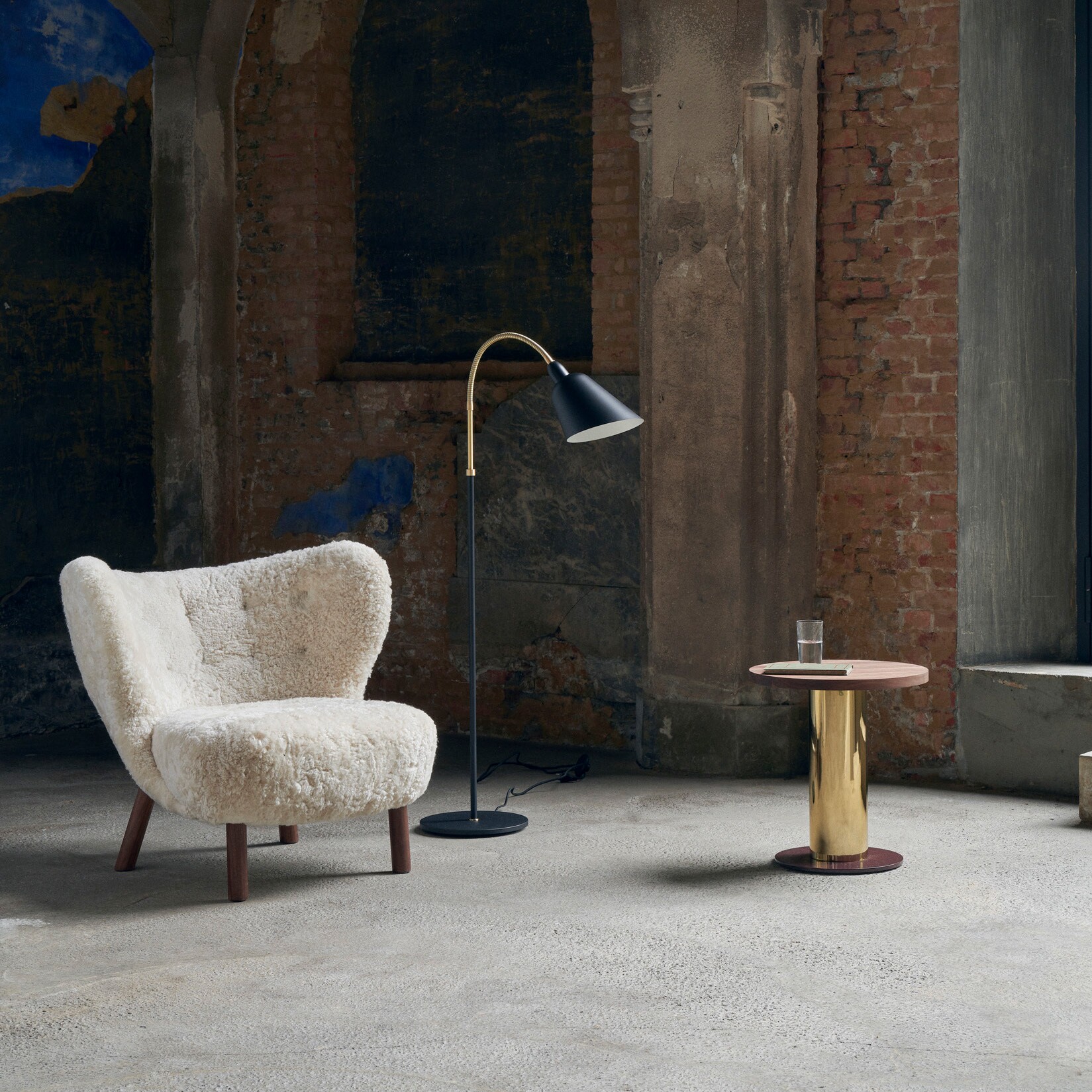 Little Petra VB1 Lounge Chair Frame Walnut