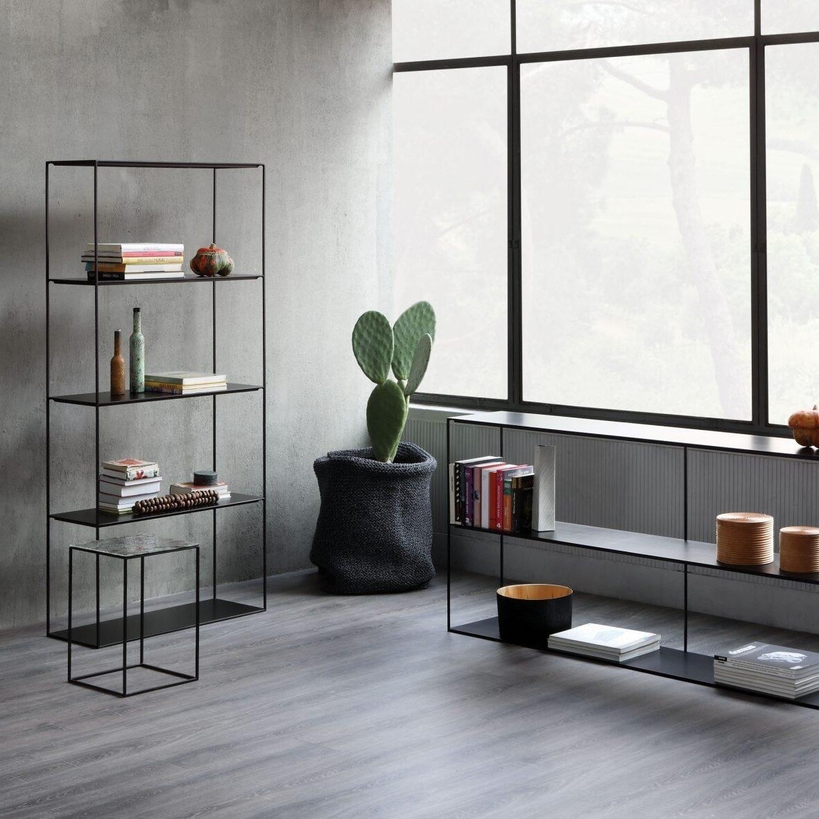 Slim Irony Shelf 82x31x164cm