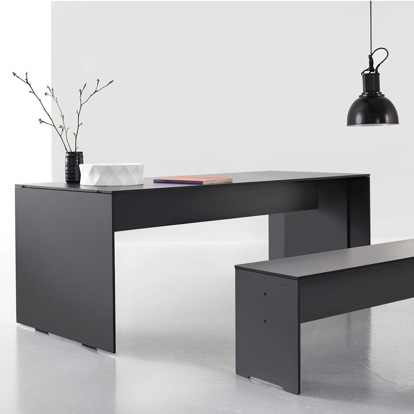 Riva Table Foldable