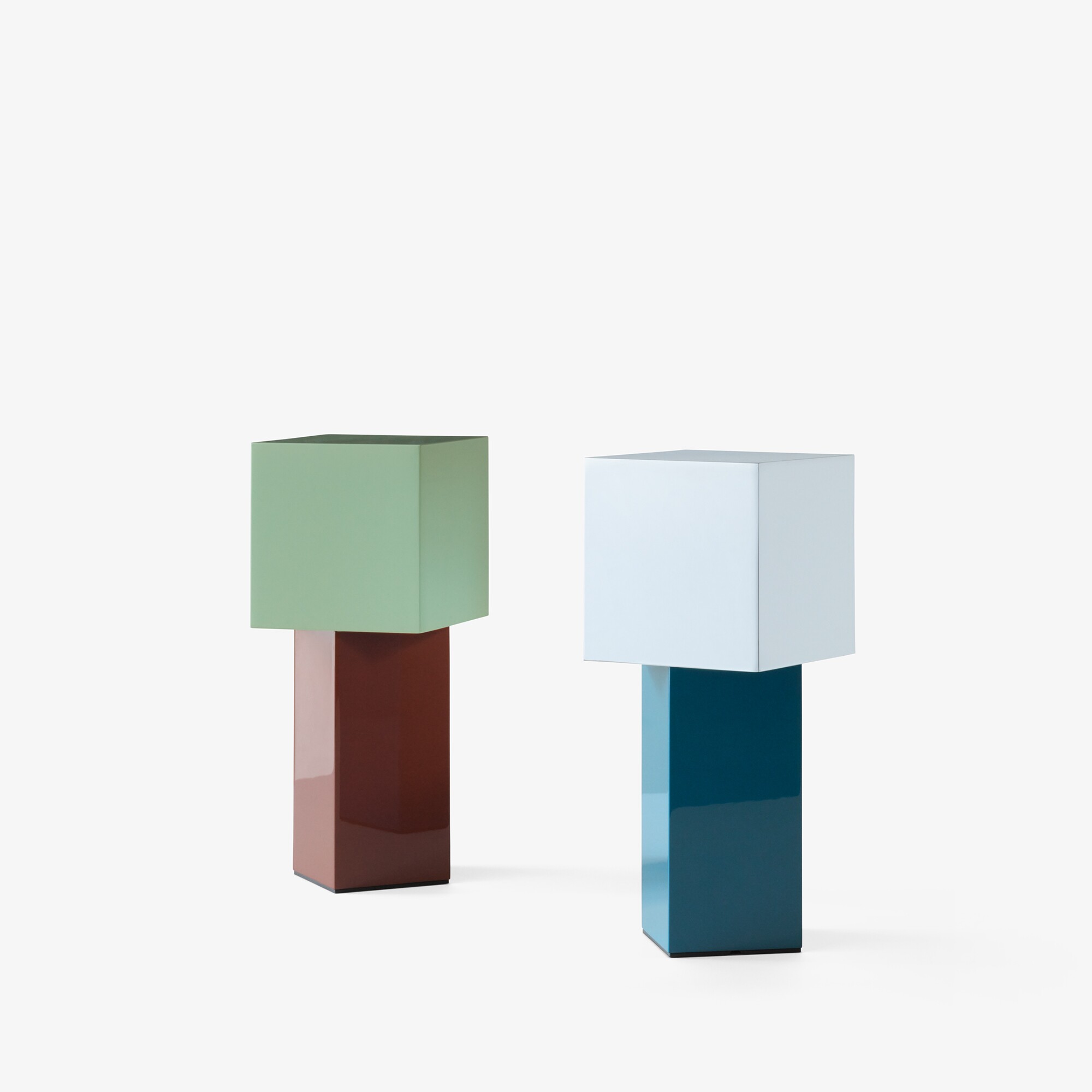 Pivot Portable ATD7 Lamp with Battery