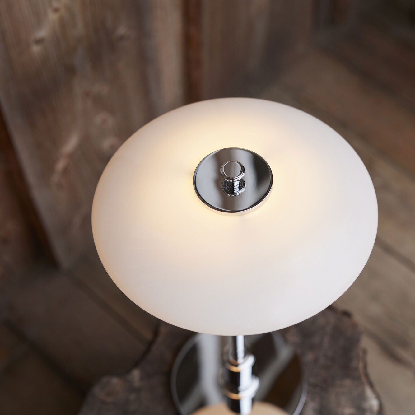 PH 2/1 Portable LED Table Lamp with Battery