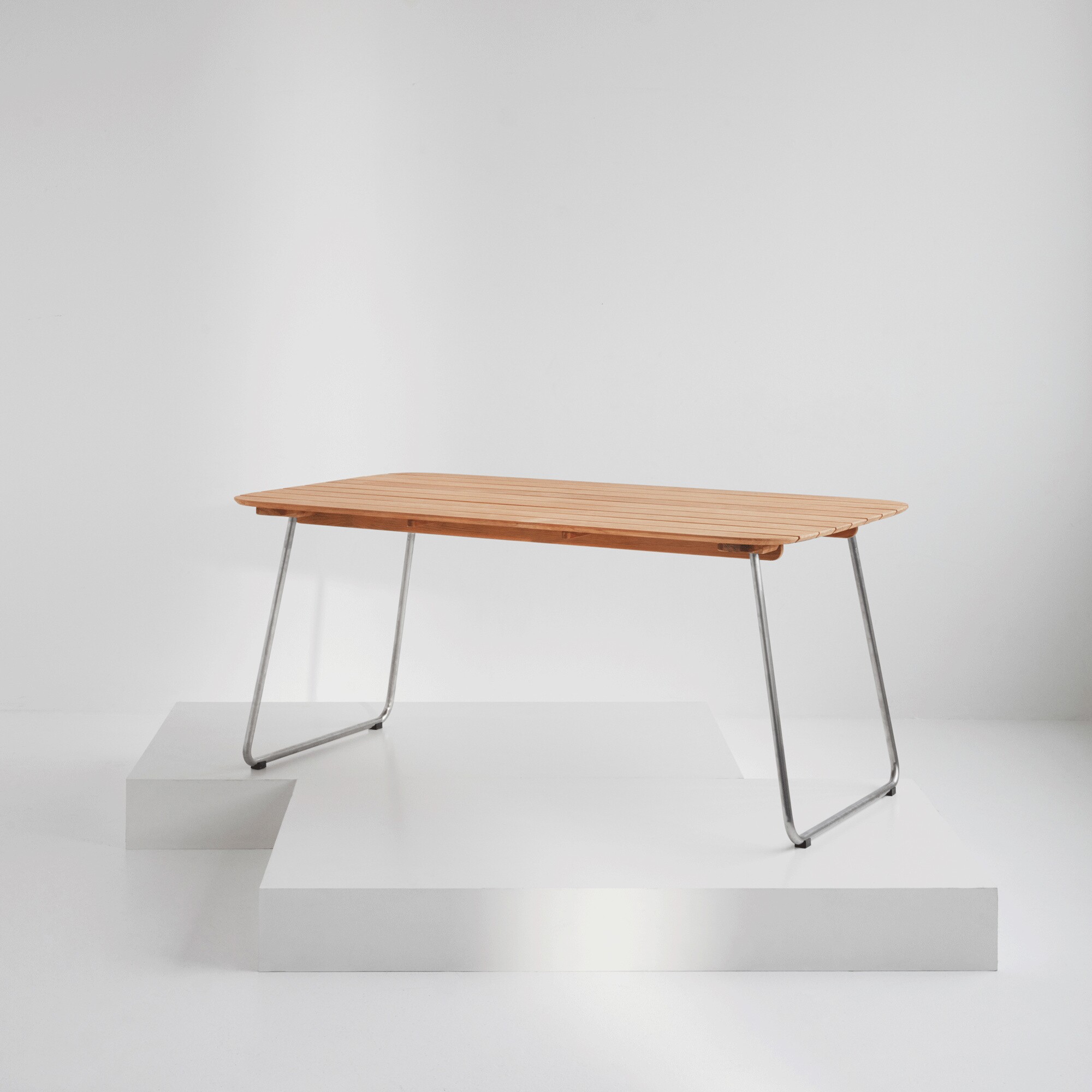 Skagerak Lilium Garden Table