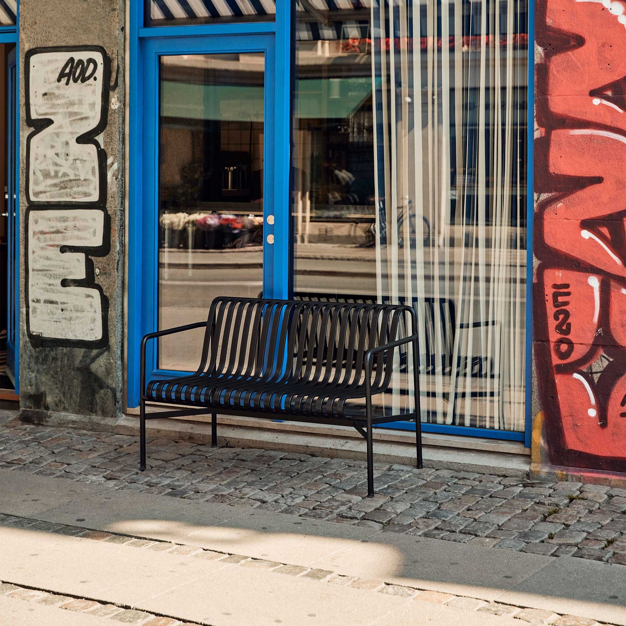 Palissade Dining Bench