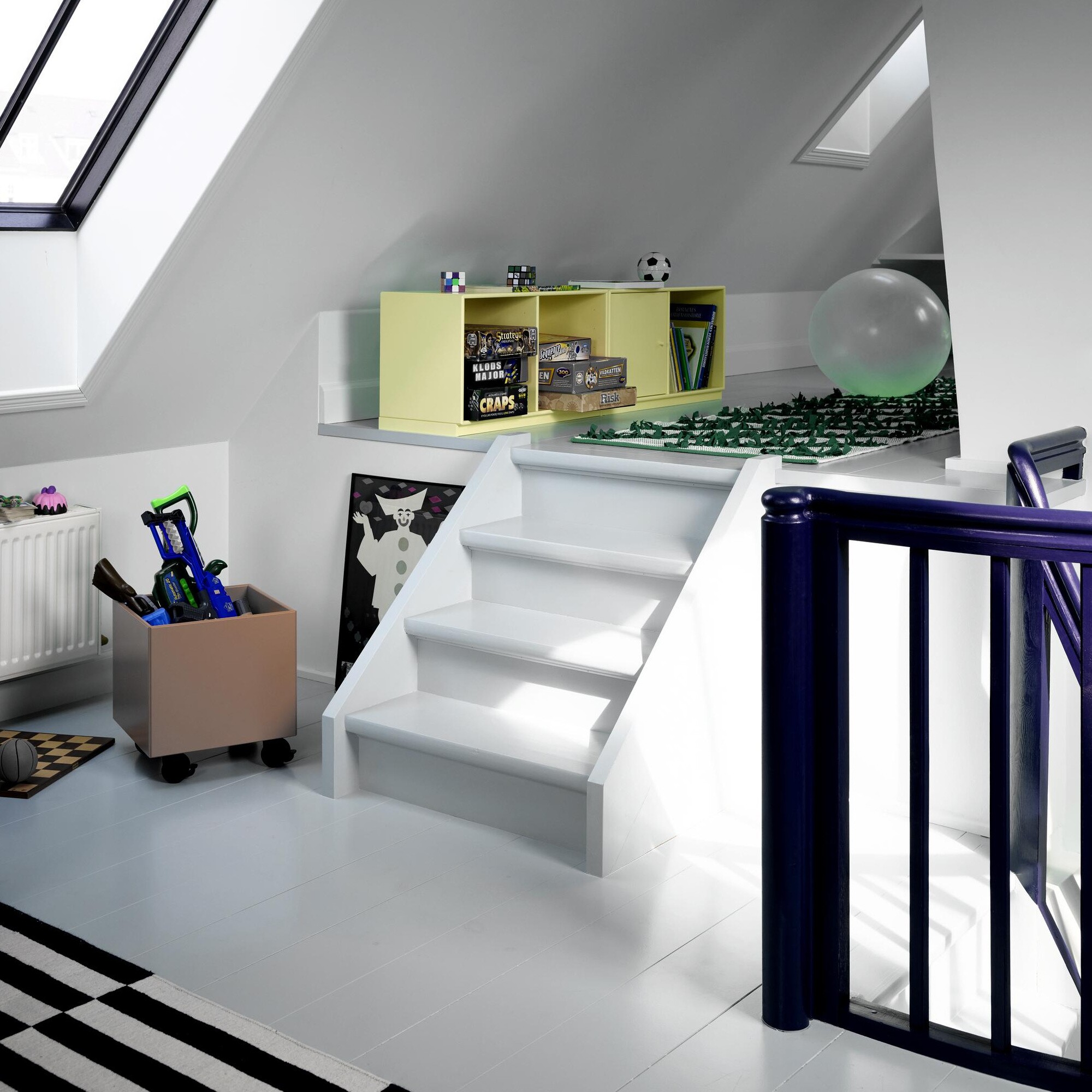 Play Storage Box with Wheels