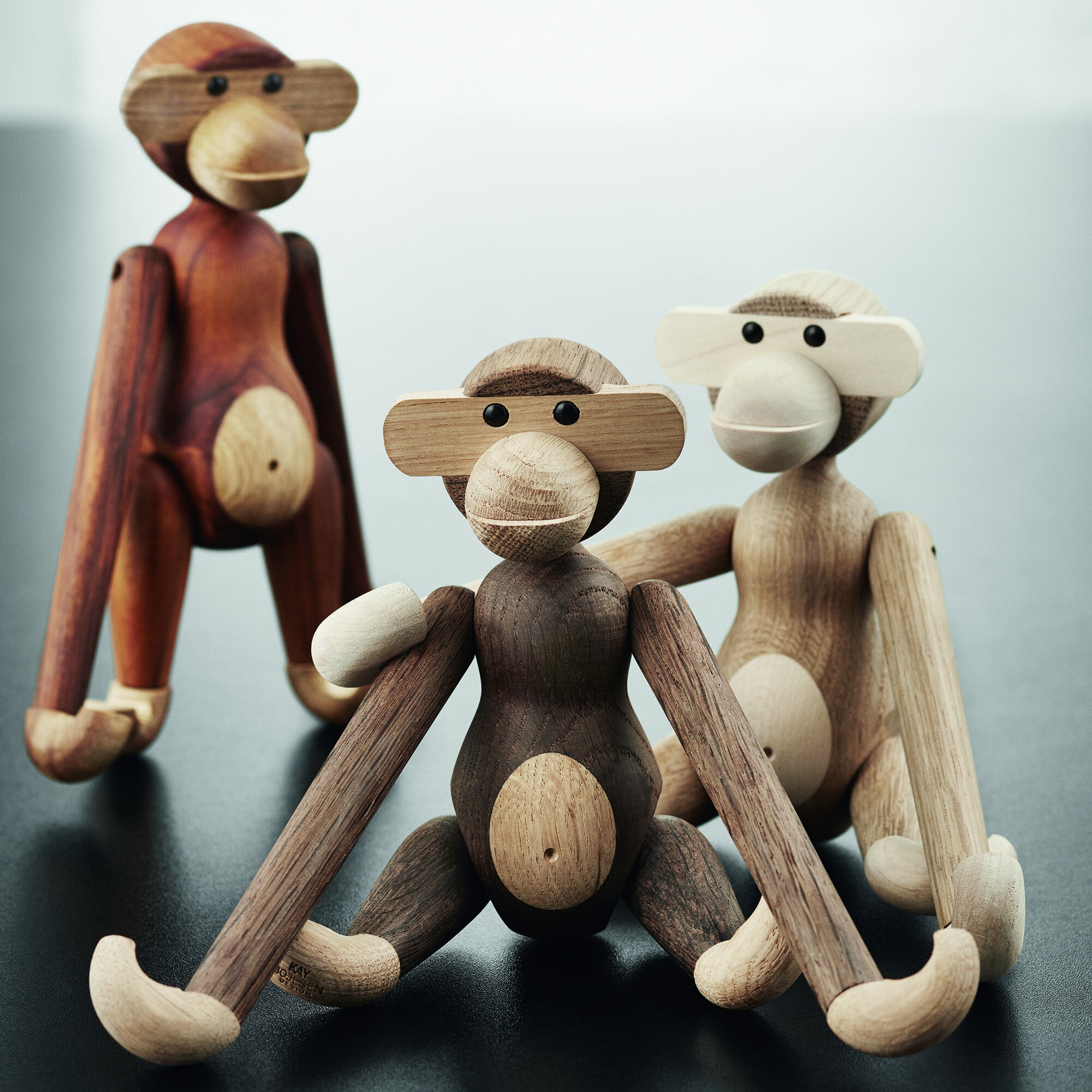 Wooden Figurine Monkey Small Oak