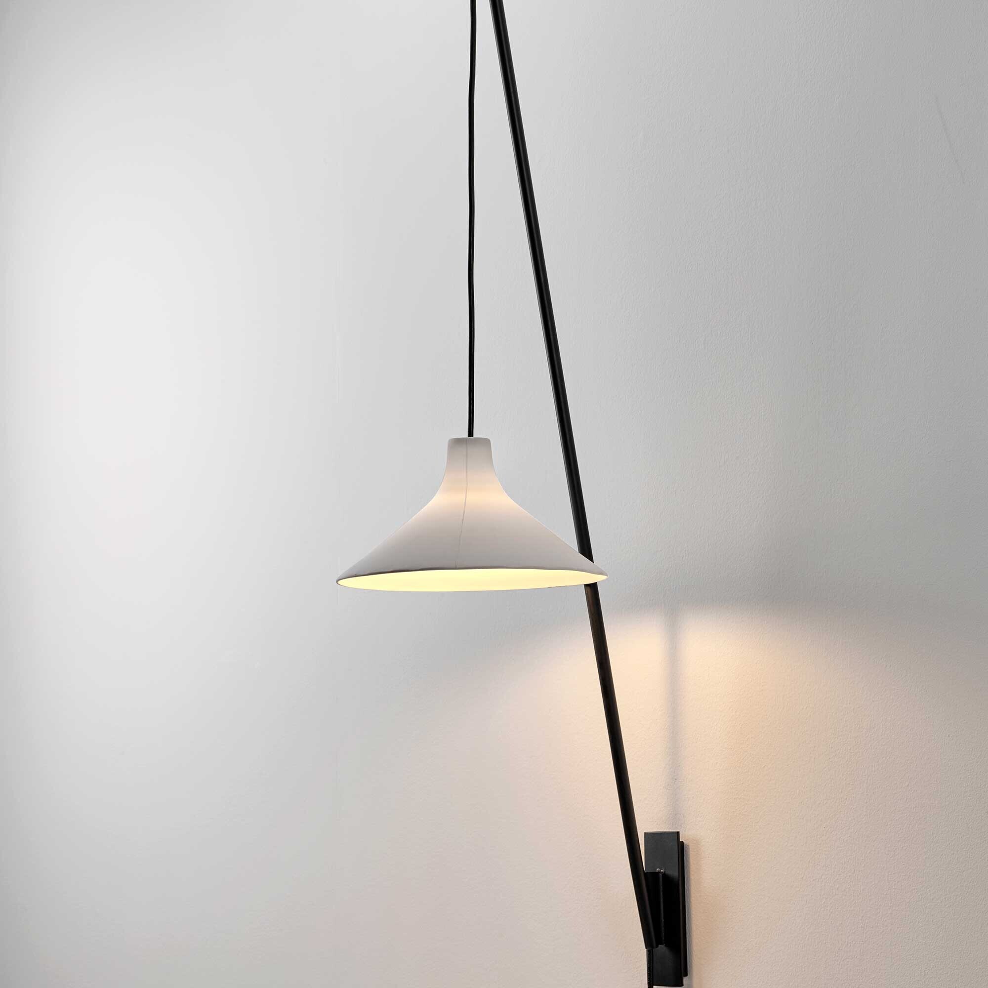 Seam Wall Lamp M