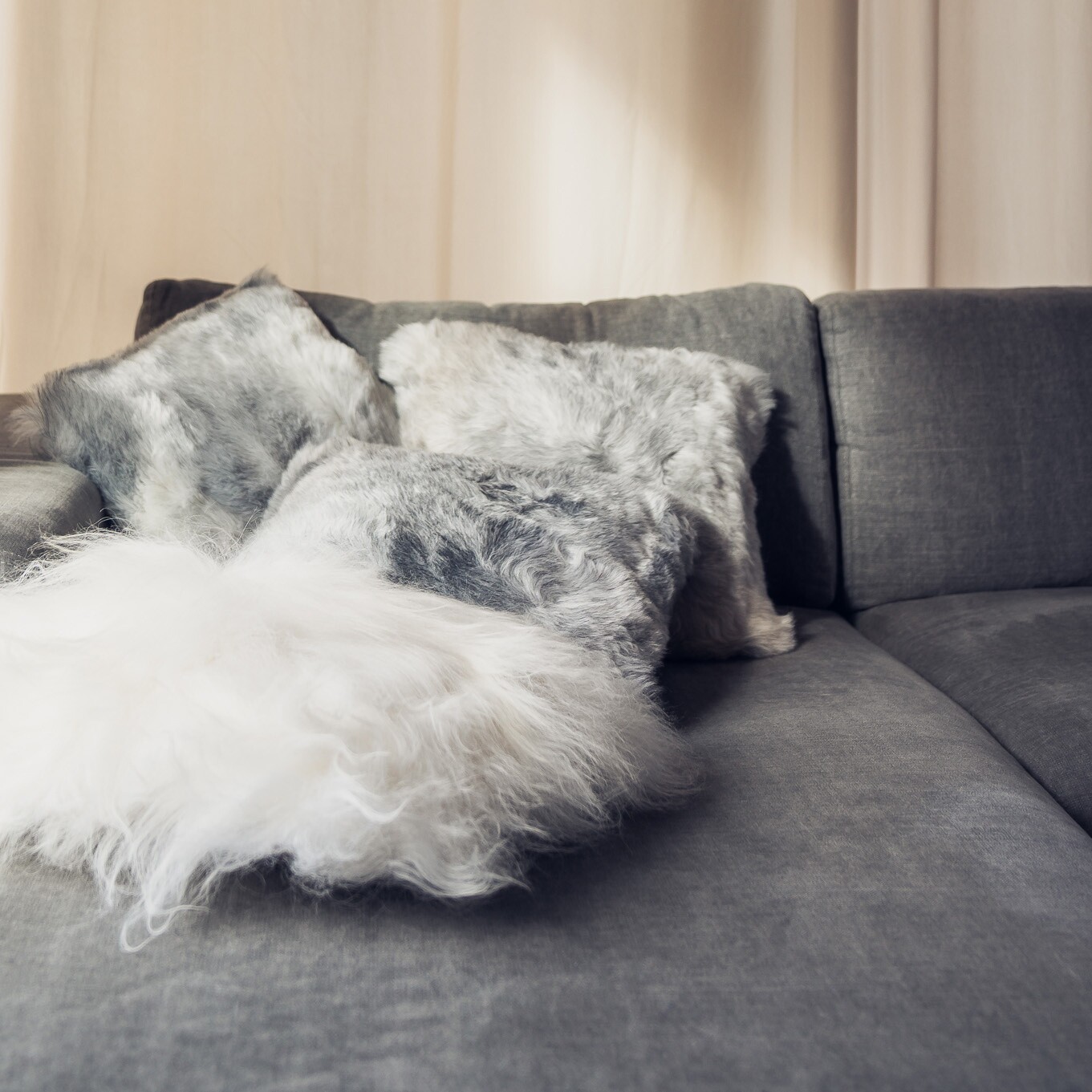 Sheepskin Wild Cushion 35x35cm