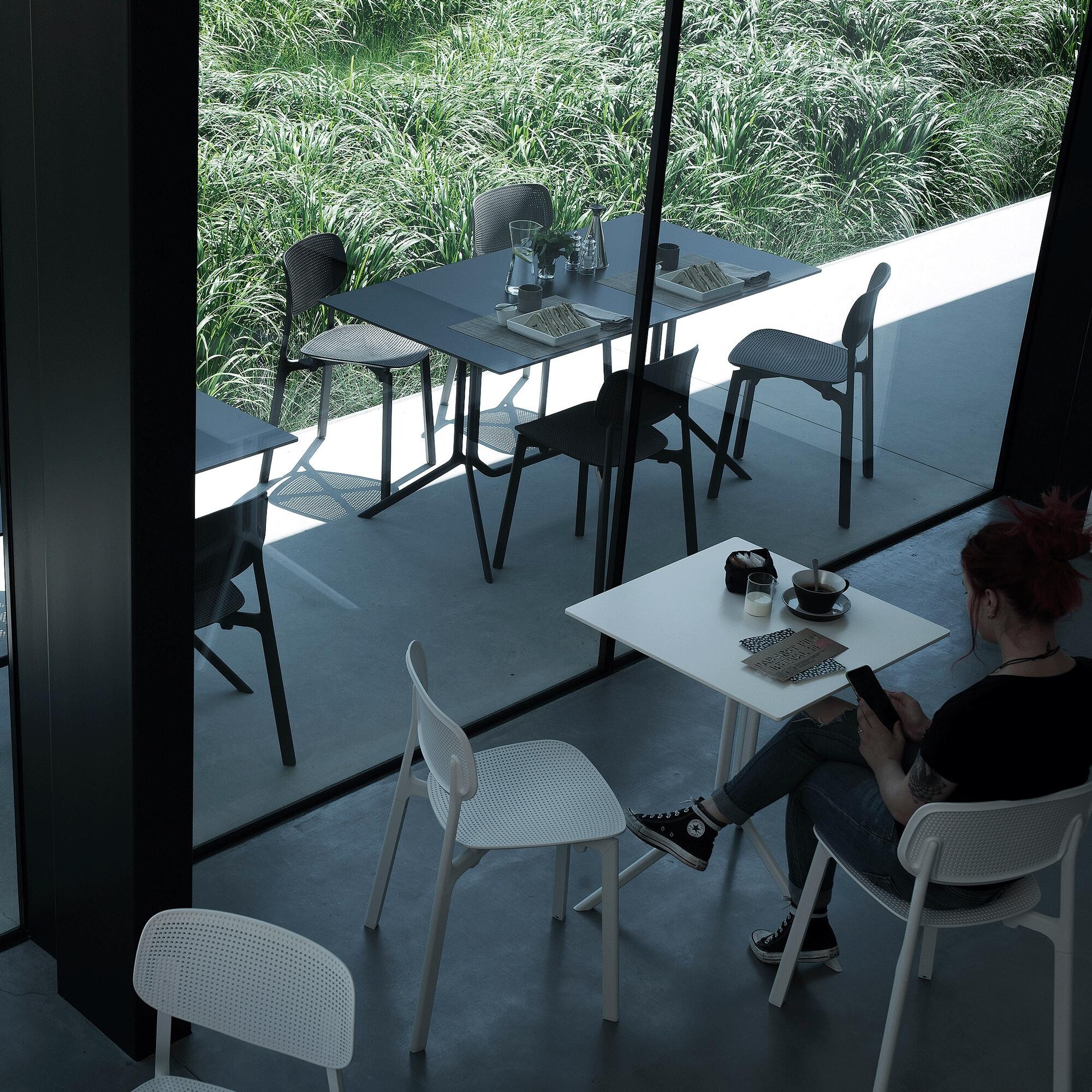 Poule Bistro Table rectangular 59x59cm