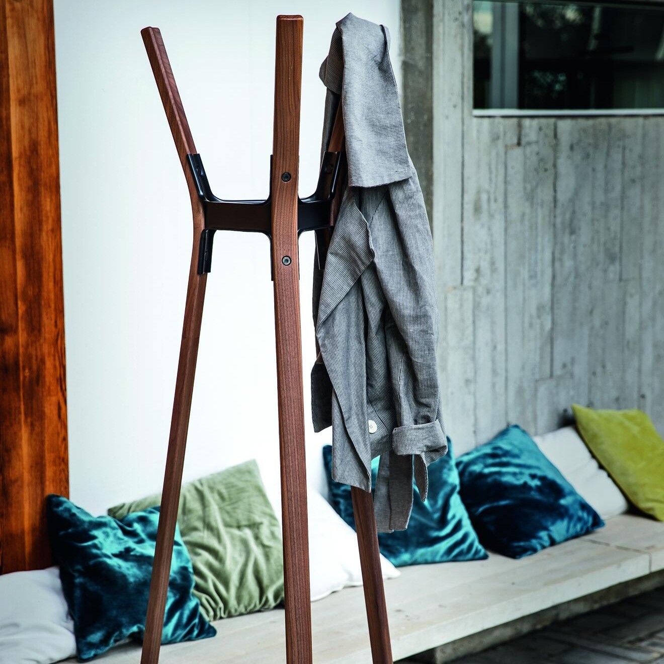 Steelwood Coat Stand